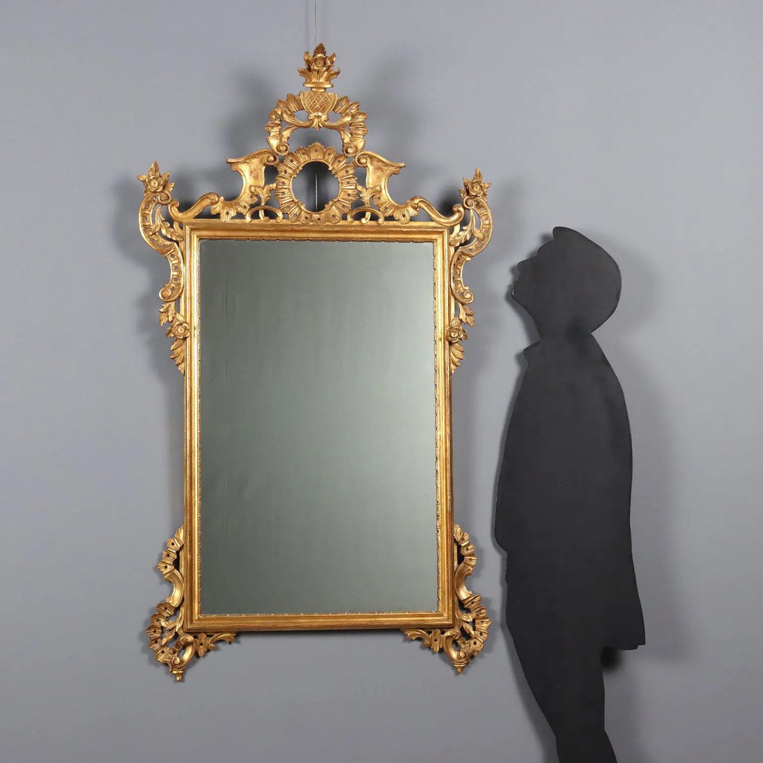 Italian Mirror in Carved Gilded Wood