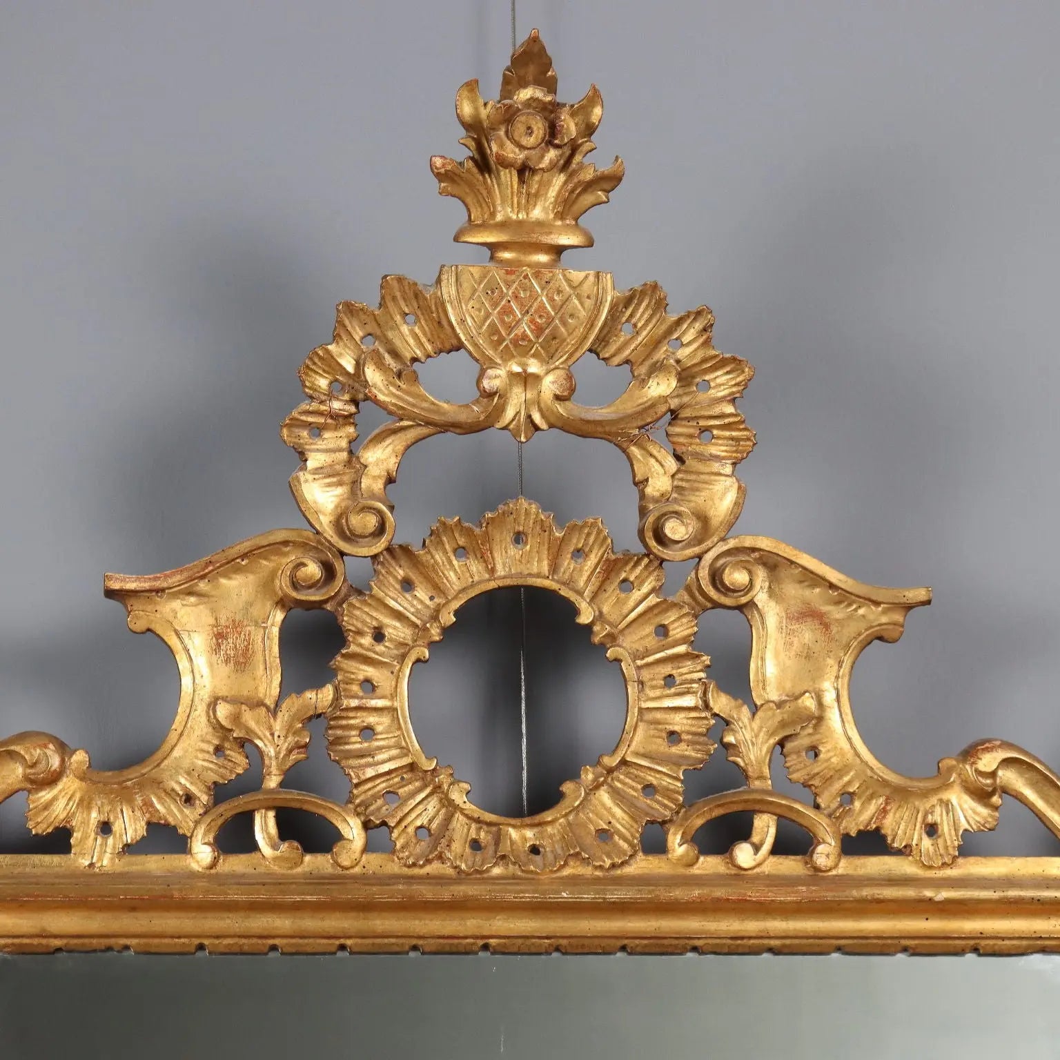 Italian Mirror in Carved Gilded Wood
