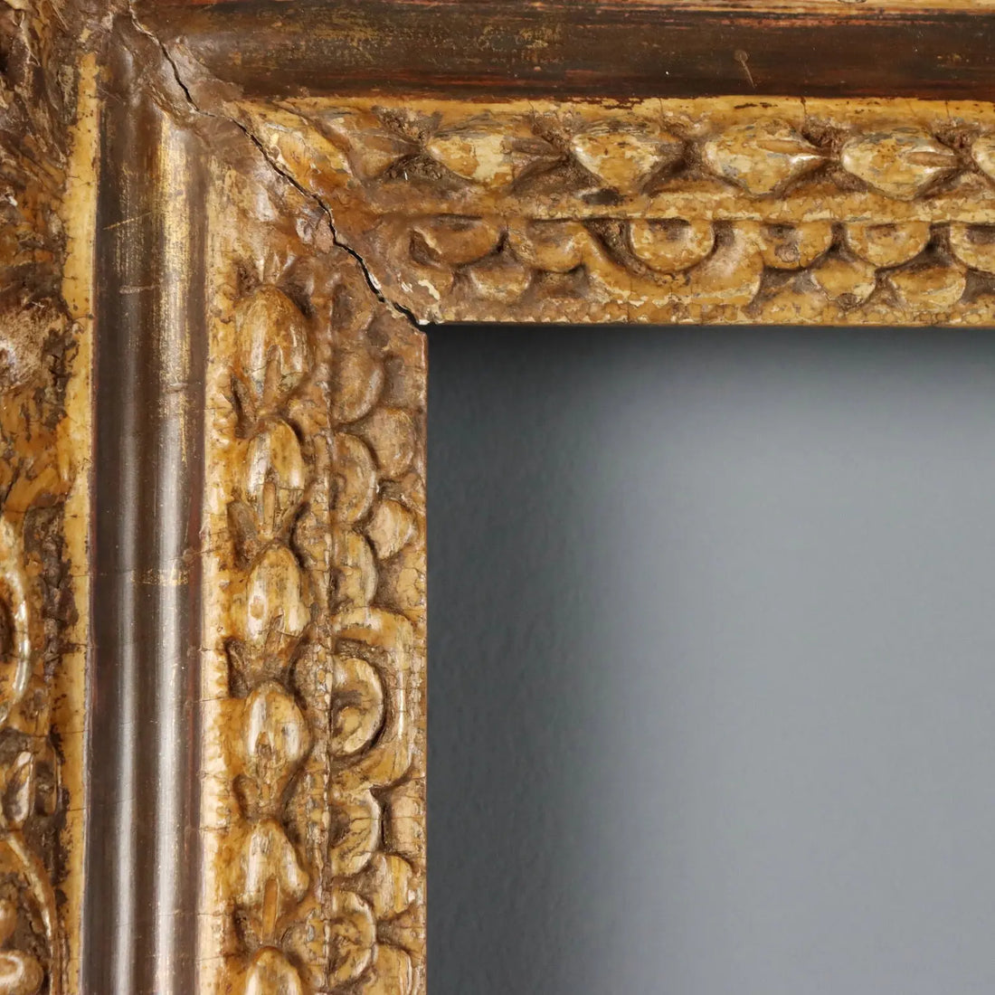Antique Frame Carved Wood Flower Decorations Italy XVIII Century