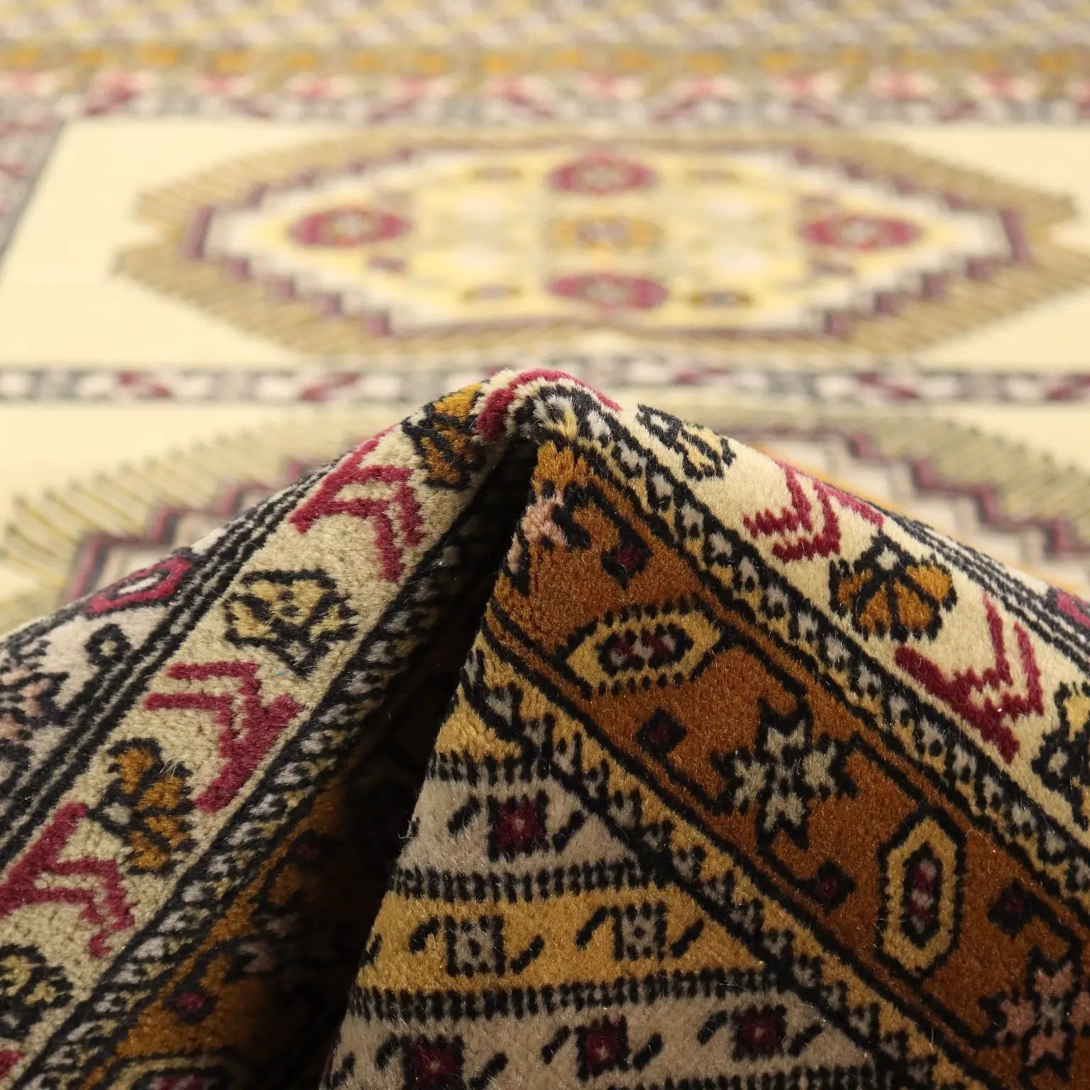 Shirvan Carpet Wool Fine Knot Russia - 75x42 In | Antiques | Carpets