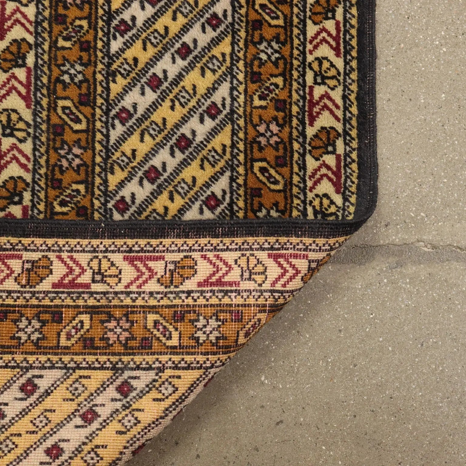 Shirvan Carpet Wool Fine Knot Russia - 75x42 In | Antiques | Carpets