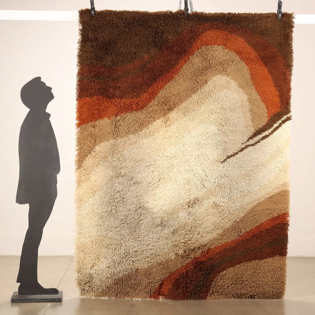 Vintage Shaggy Carpet Wool Big Knot Machine Made - 88 x 67 in | Modernism | Complements