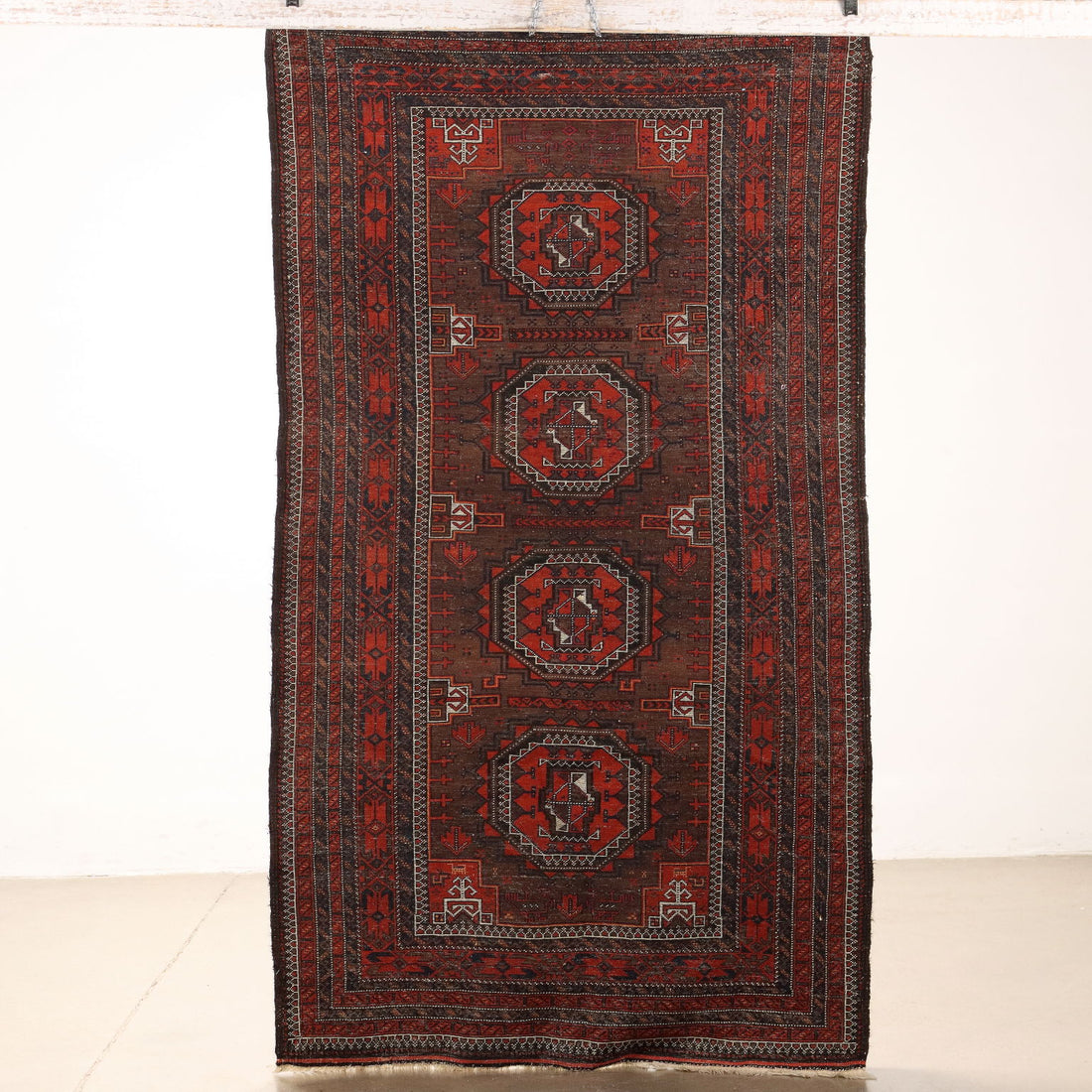  | Antiques  Carpets