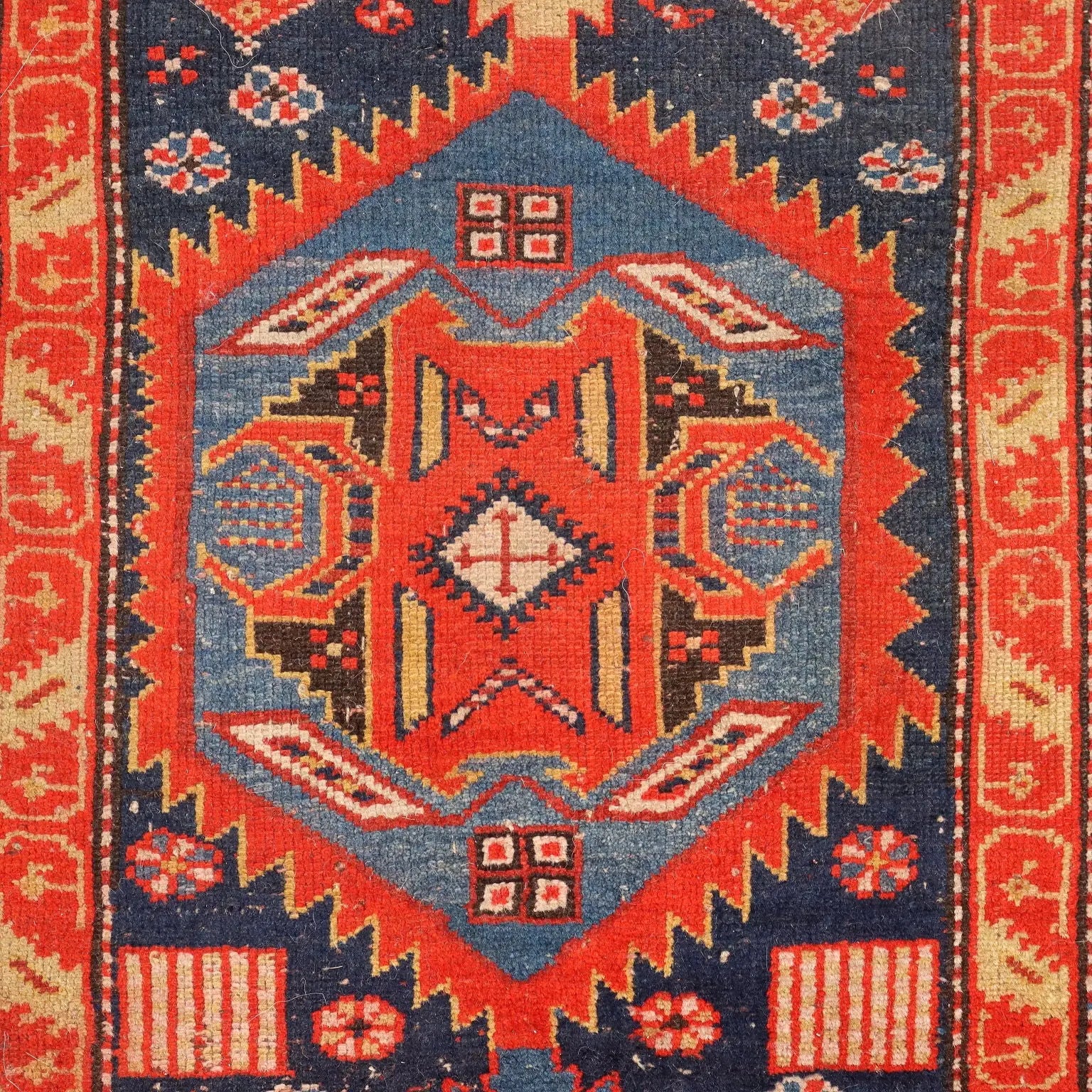 Ancient Sarab Carpet  Wool Thin Knot Handmade Furnishing - 532 x 110 cm | Antiques | Carpets