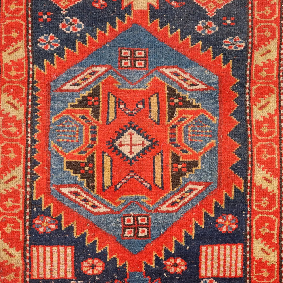 Ancient Sarab Carpet  Wool Thin Knot Handmade Furnishing - 532 x 110 cm | Antiques | Carpets