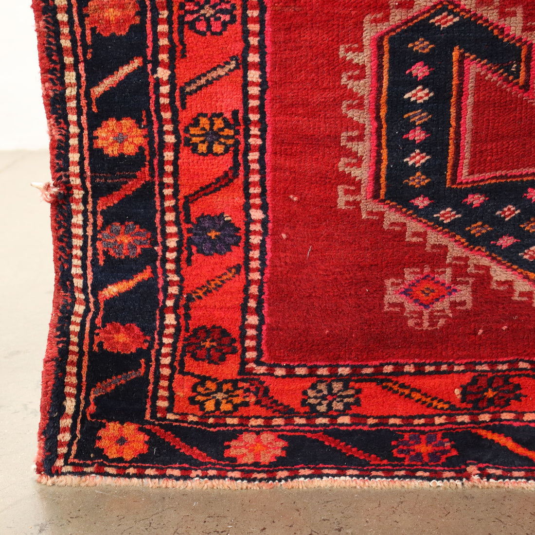  | Antiques  Carpets