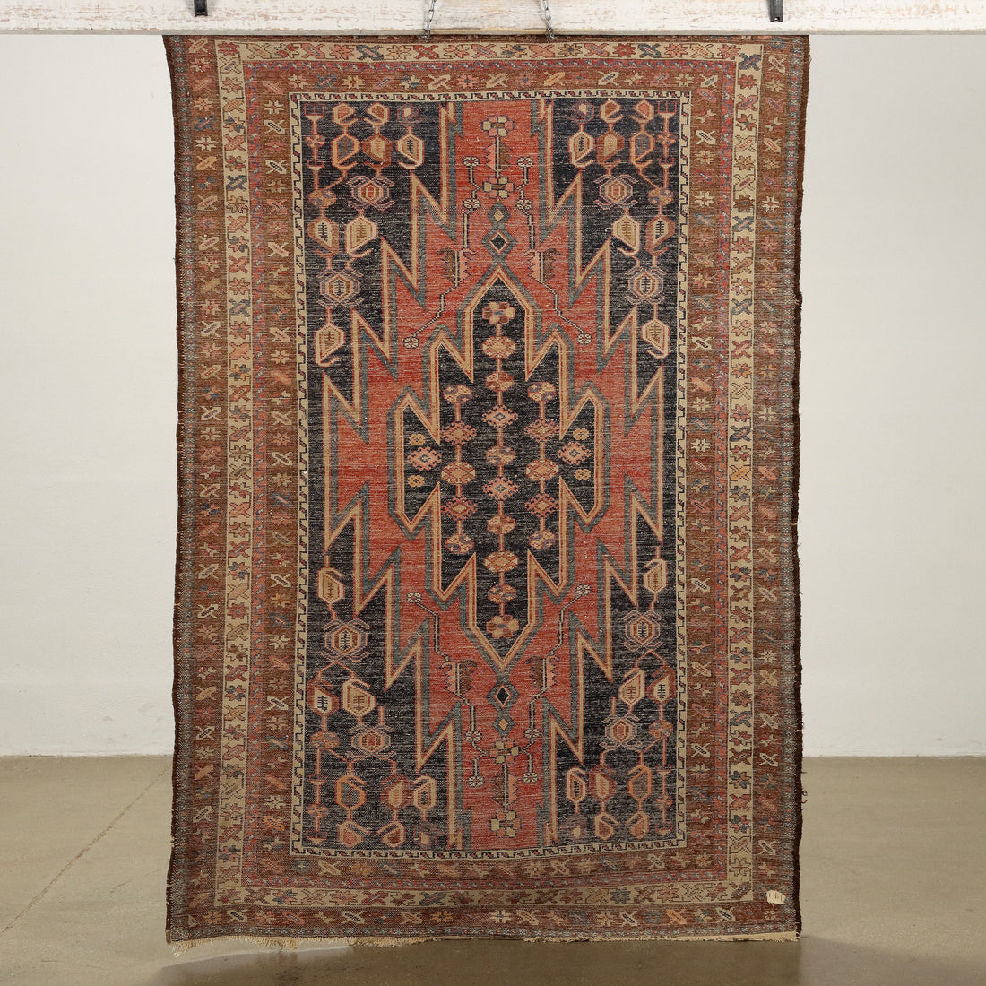  | Antiques  Carpets