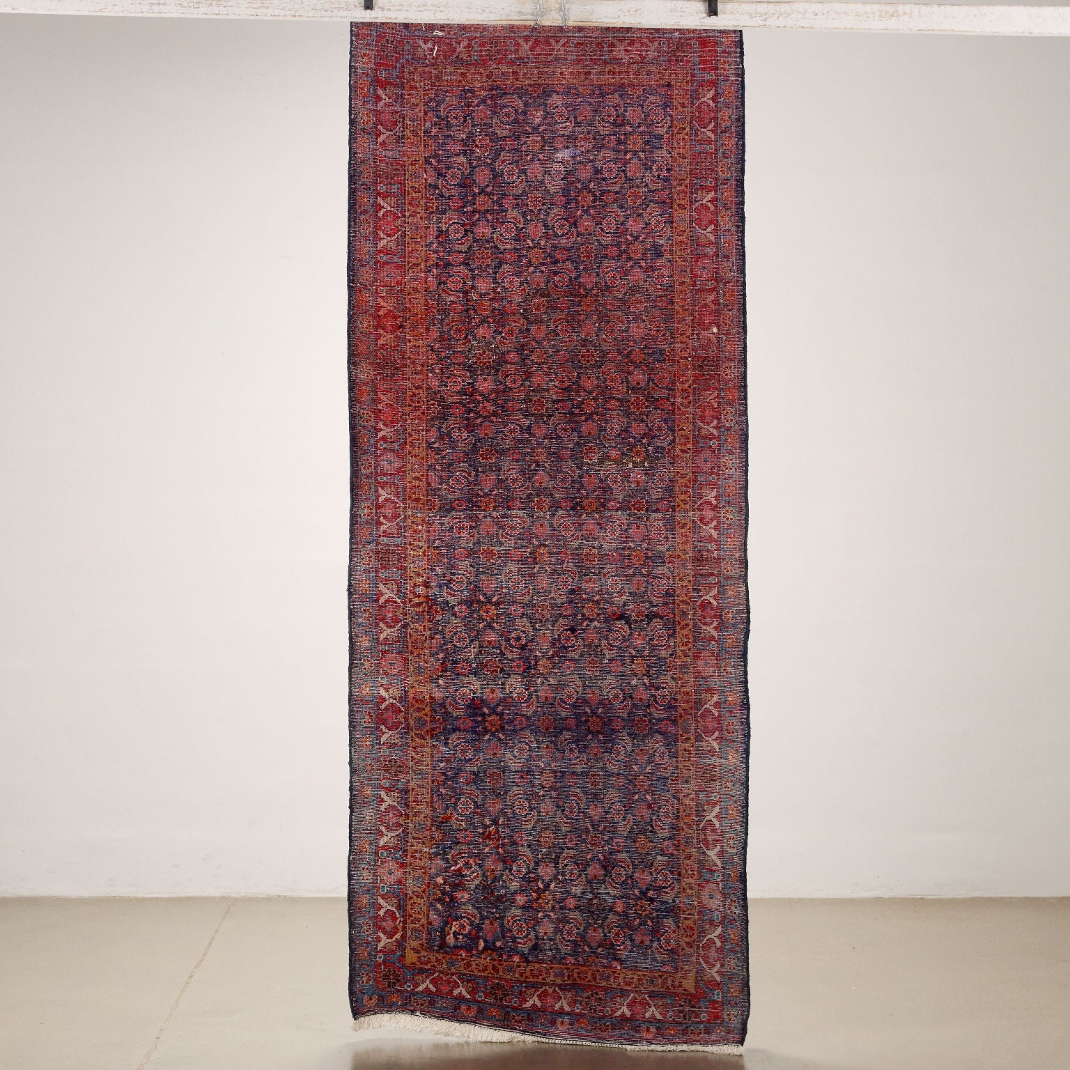  | Antiques  Carpets