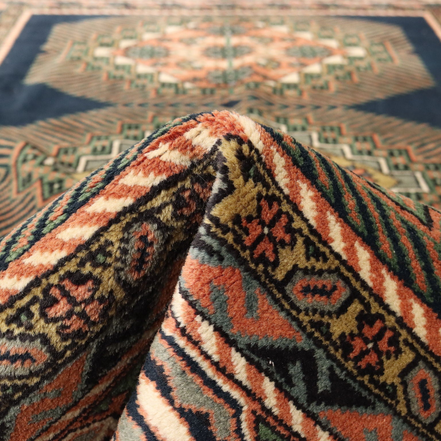  | Antiques  Carpets