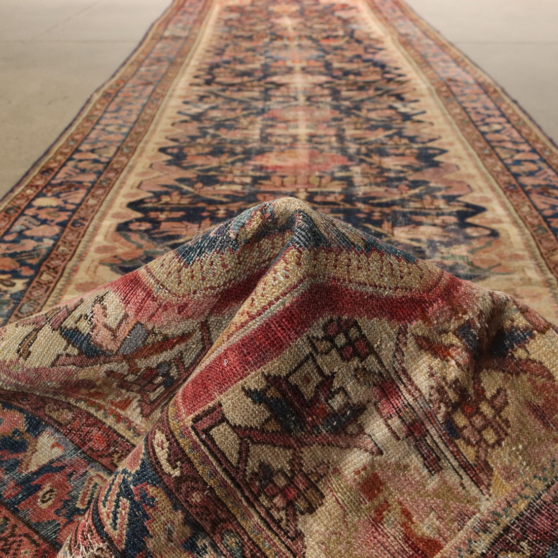  | Antiques  Carpets
