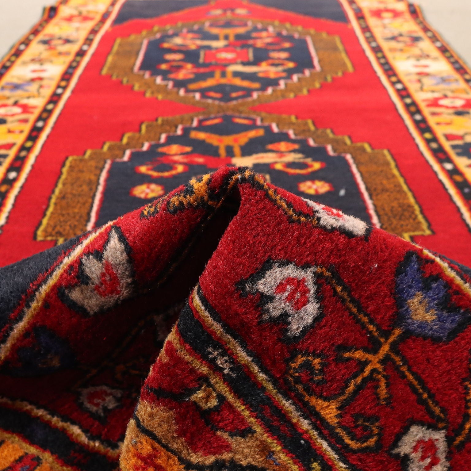  | Antiques  Carpets