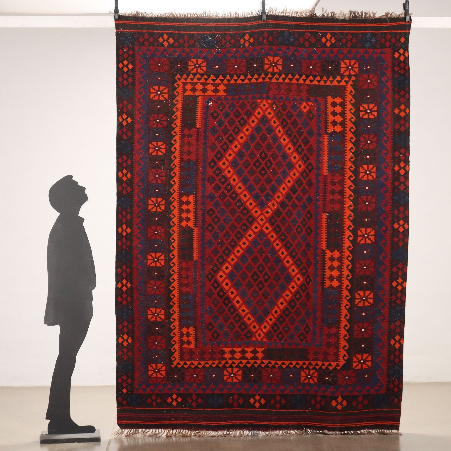  | Antiques  Carpets