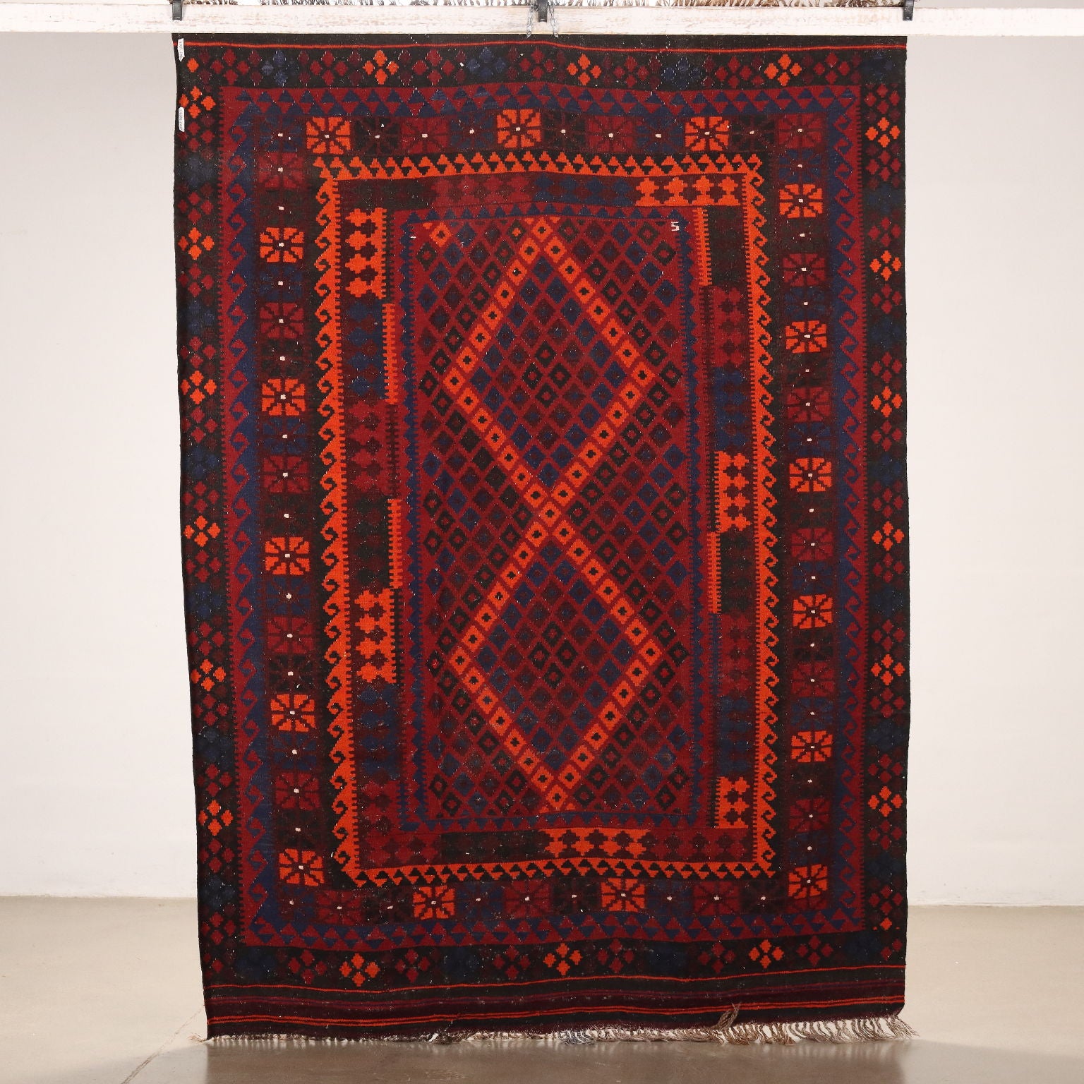  | Antiques  Carpets