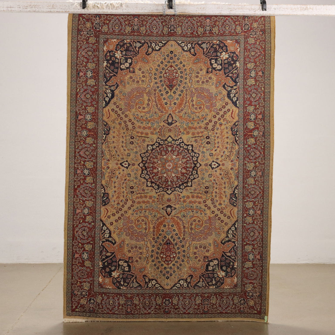  | Antiques  Carpets