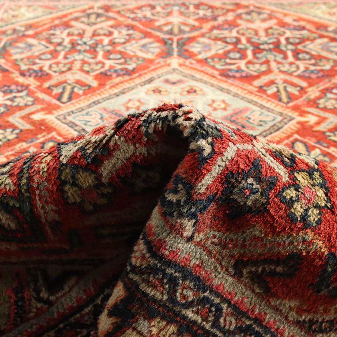  | Antiques  Carpets