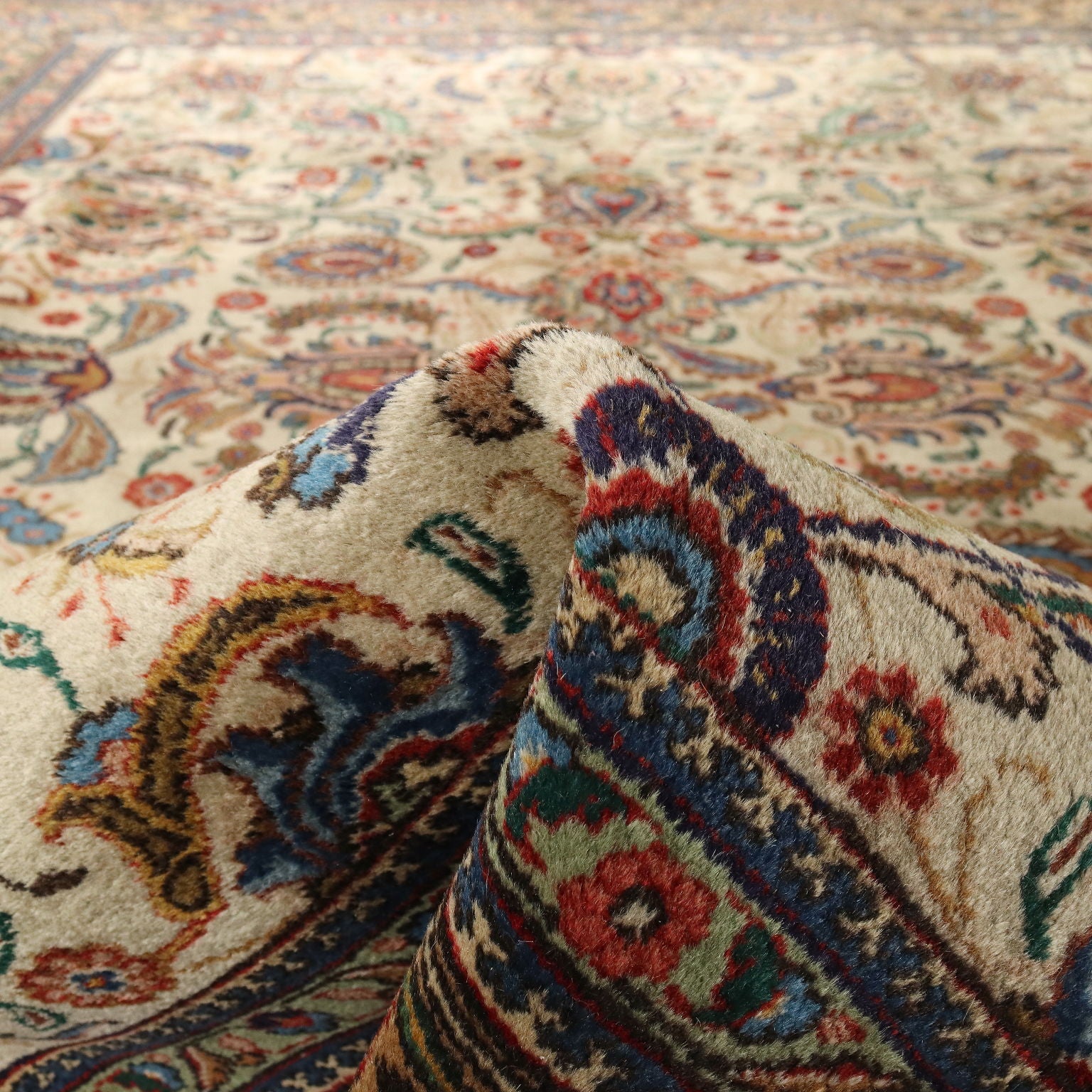  | Antiques  Carpets