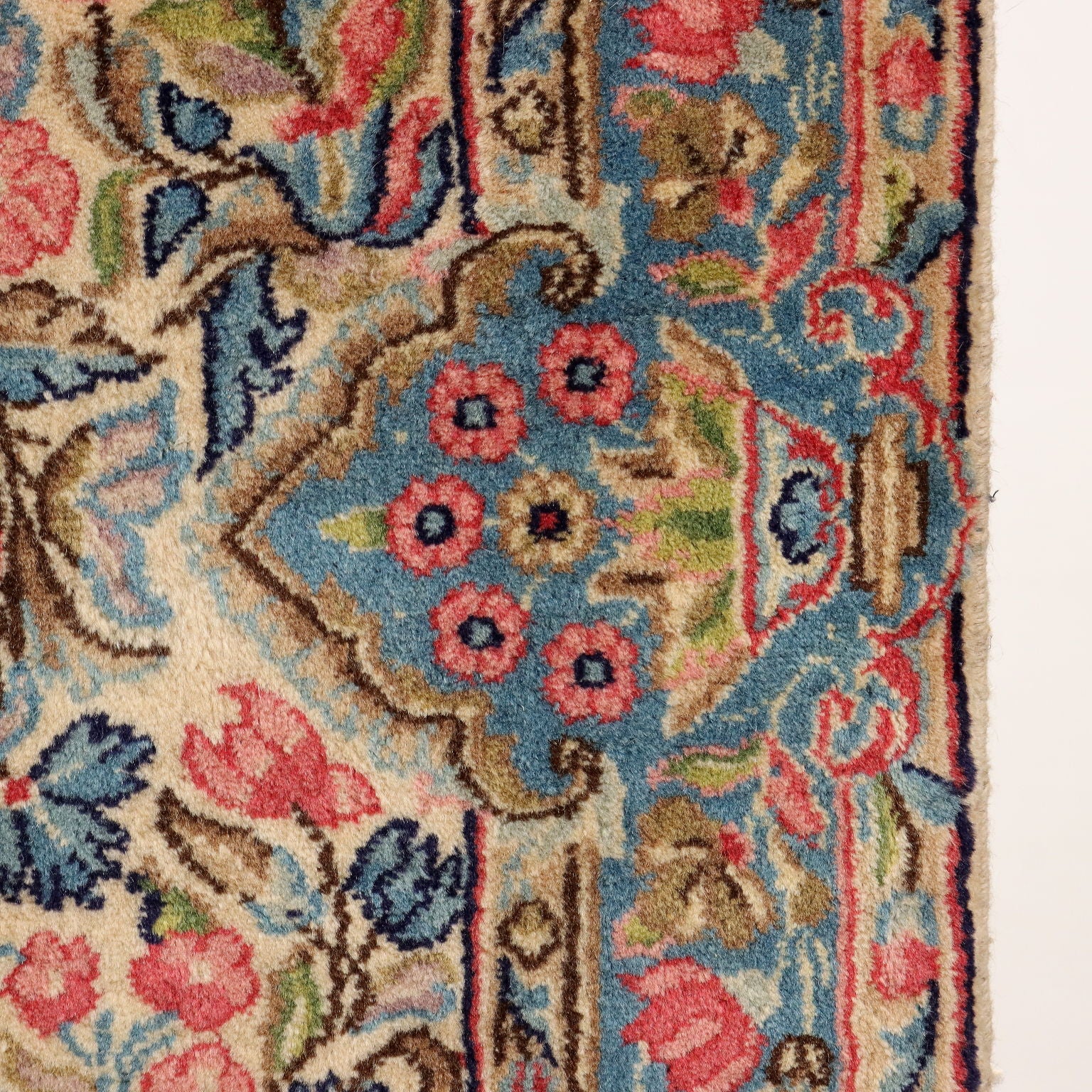  | Antiques  Carpets