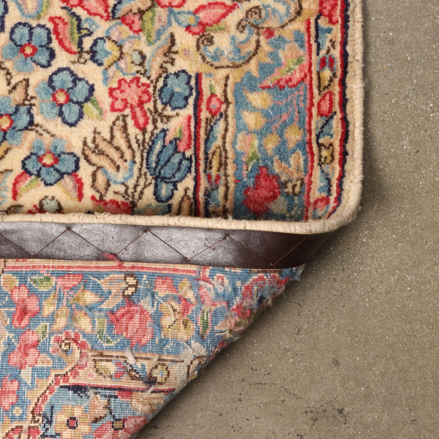  | Antiques  Carpets