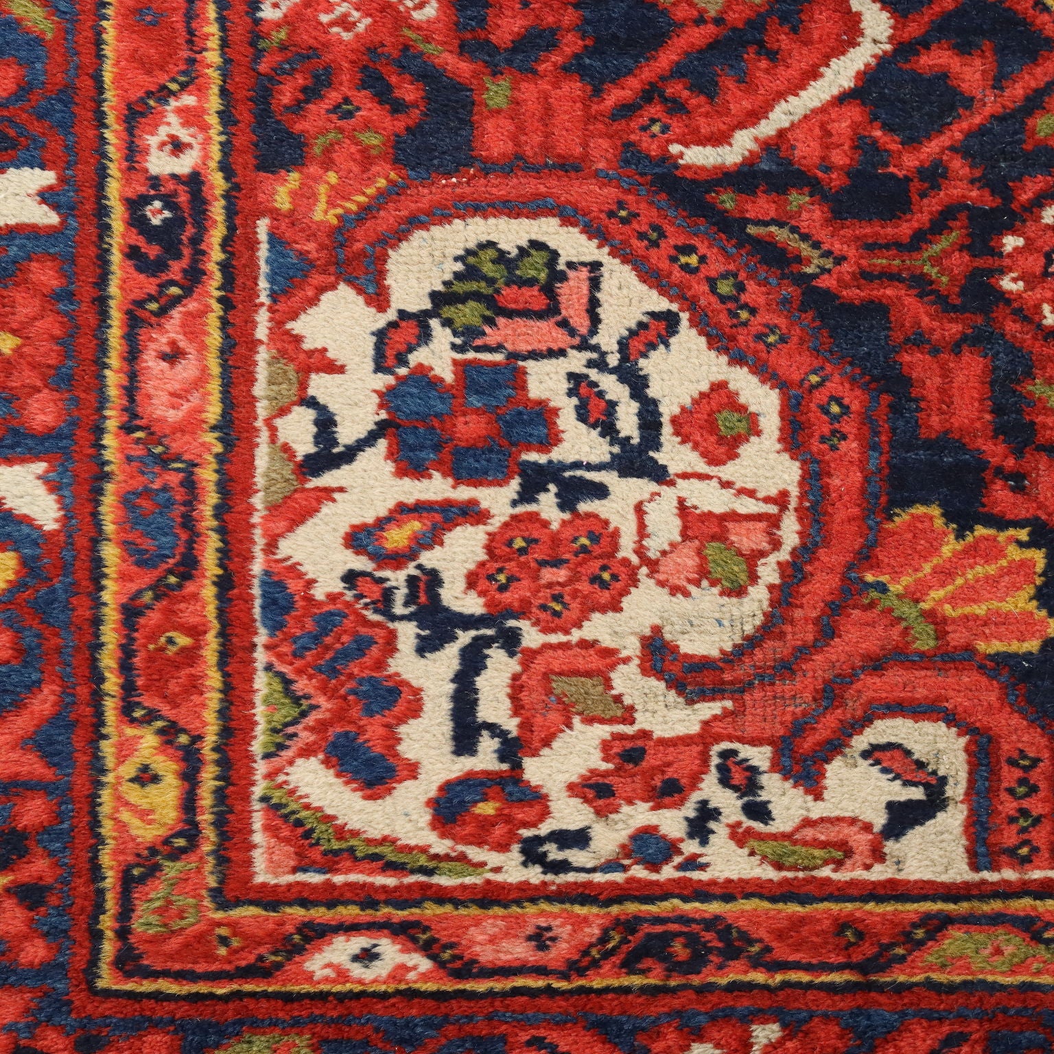  | Antiques  Carpets