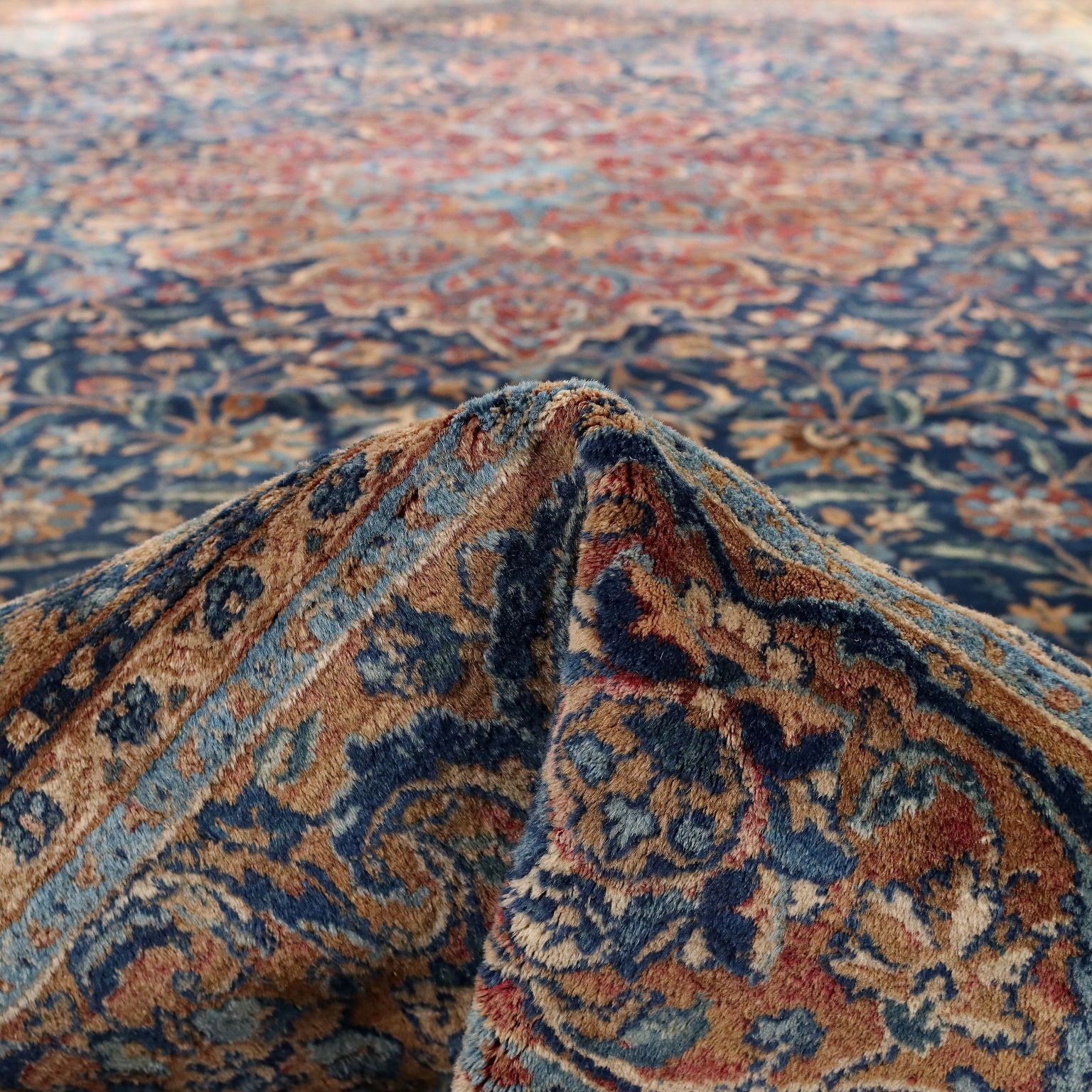  | Antiques  Carpets