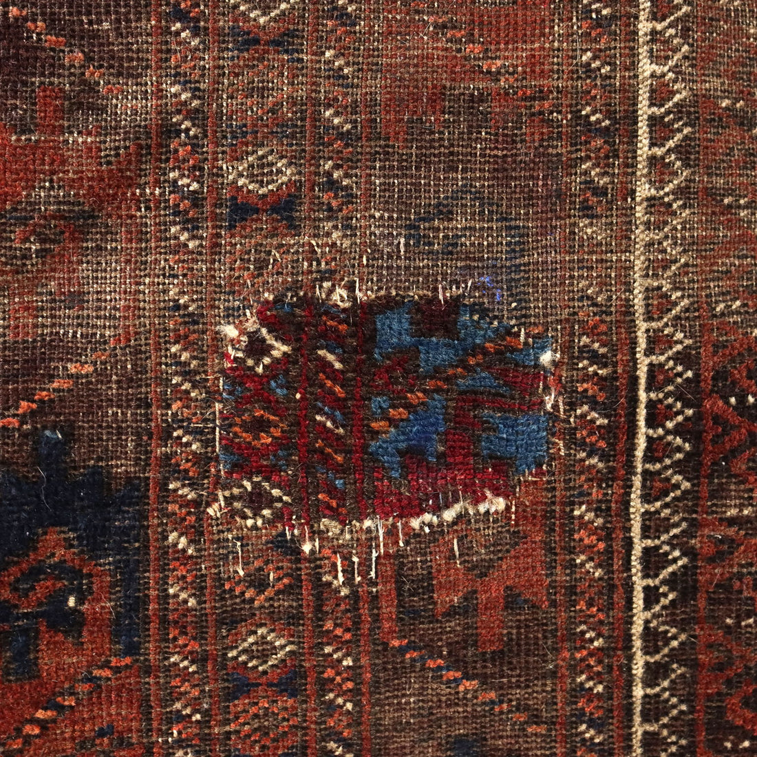  | Antiques  Carpets