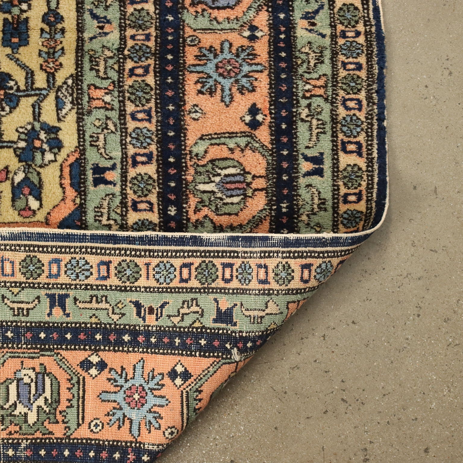 | Antiques  Carpets