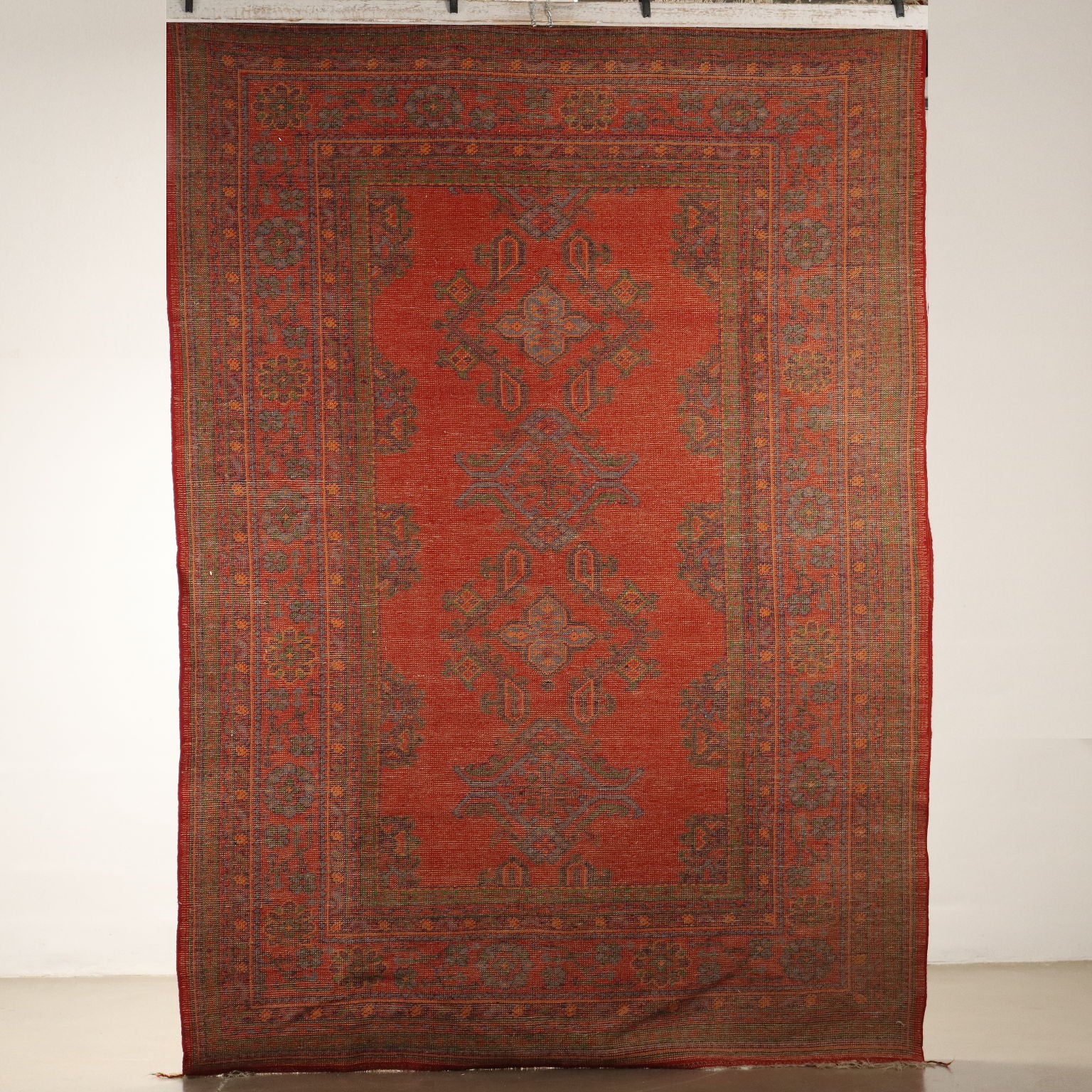  | Antiques  Carpets