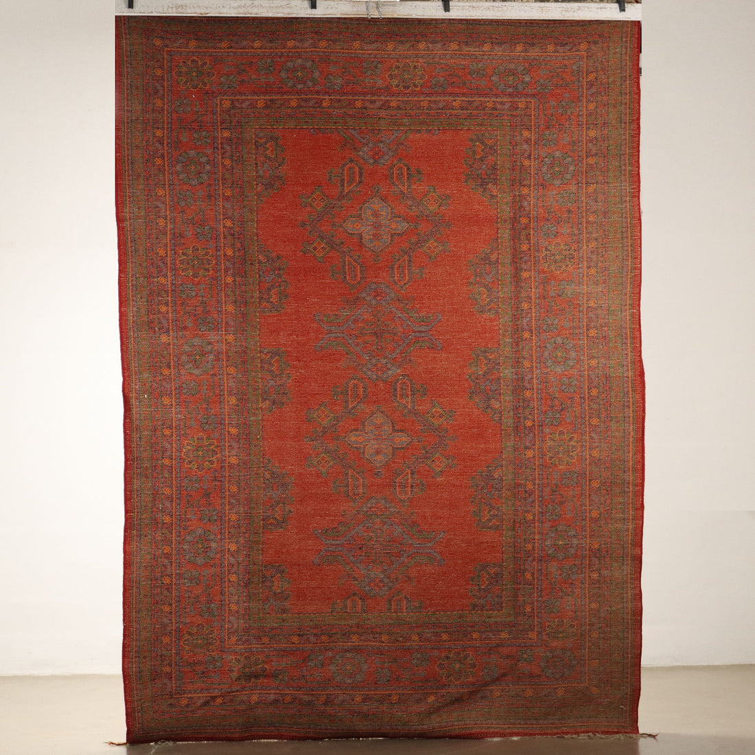  | Antiques  Carpets