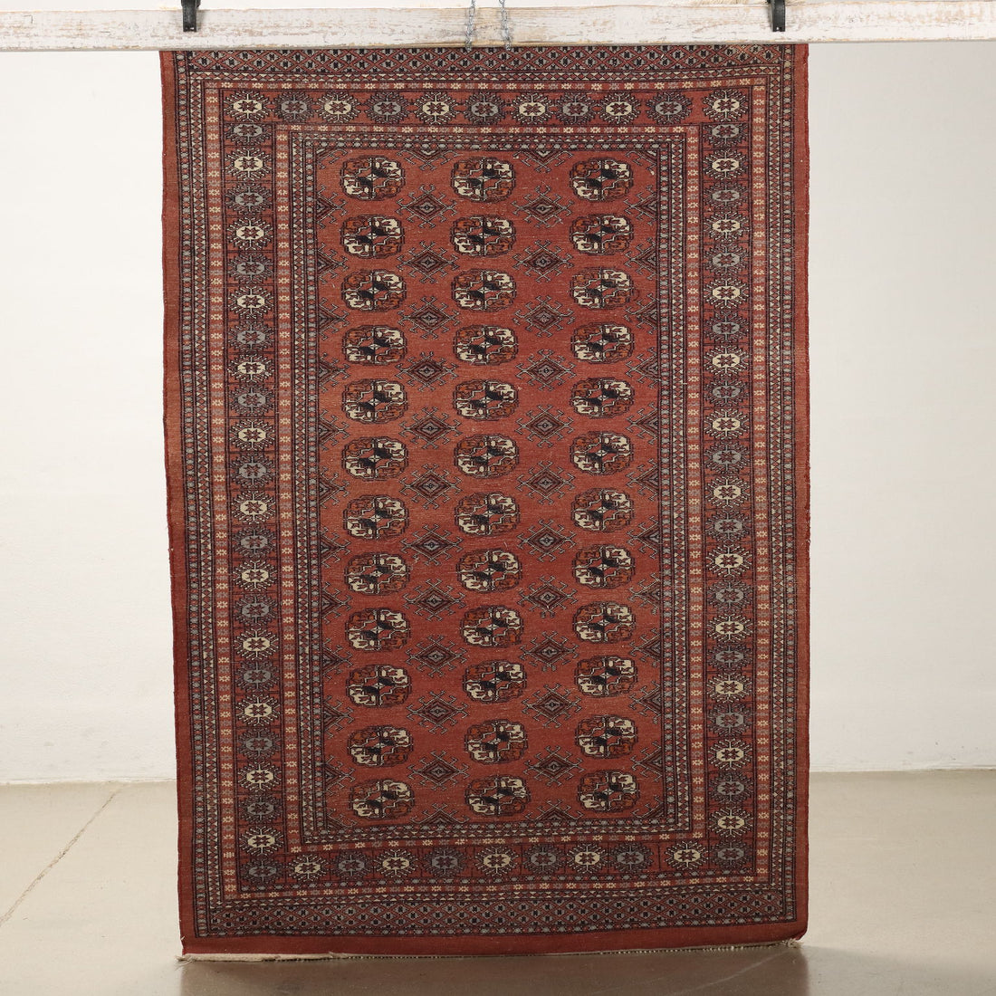  | Antiques  Carpets