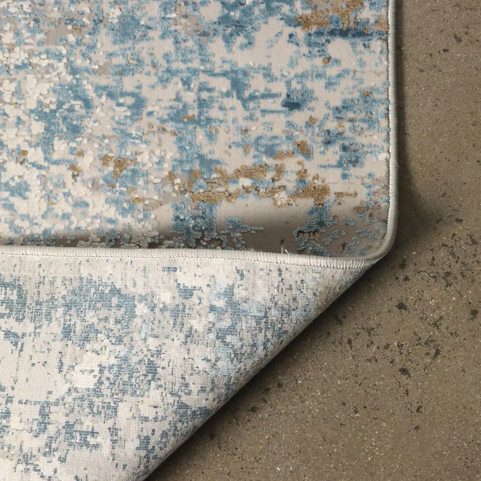Mechanical Abadeh Rug in Acrylic - 290x200 cm