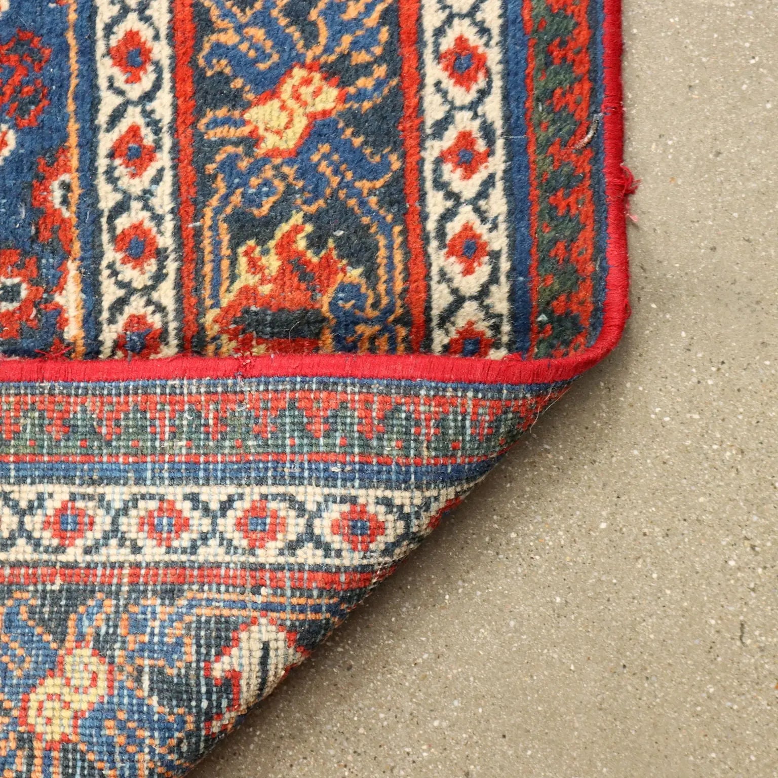 Joshagan Rug in Cotton and Wool - 