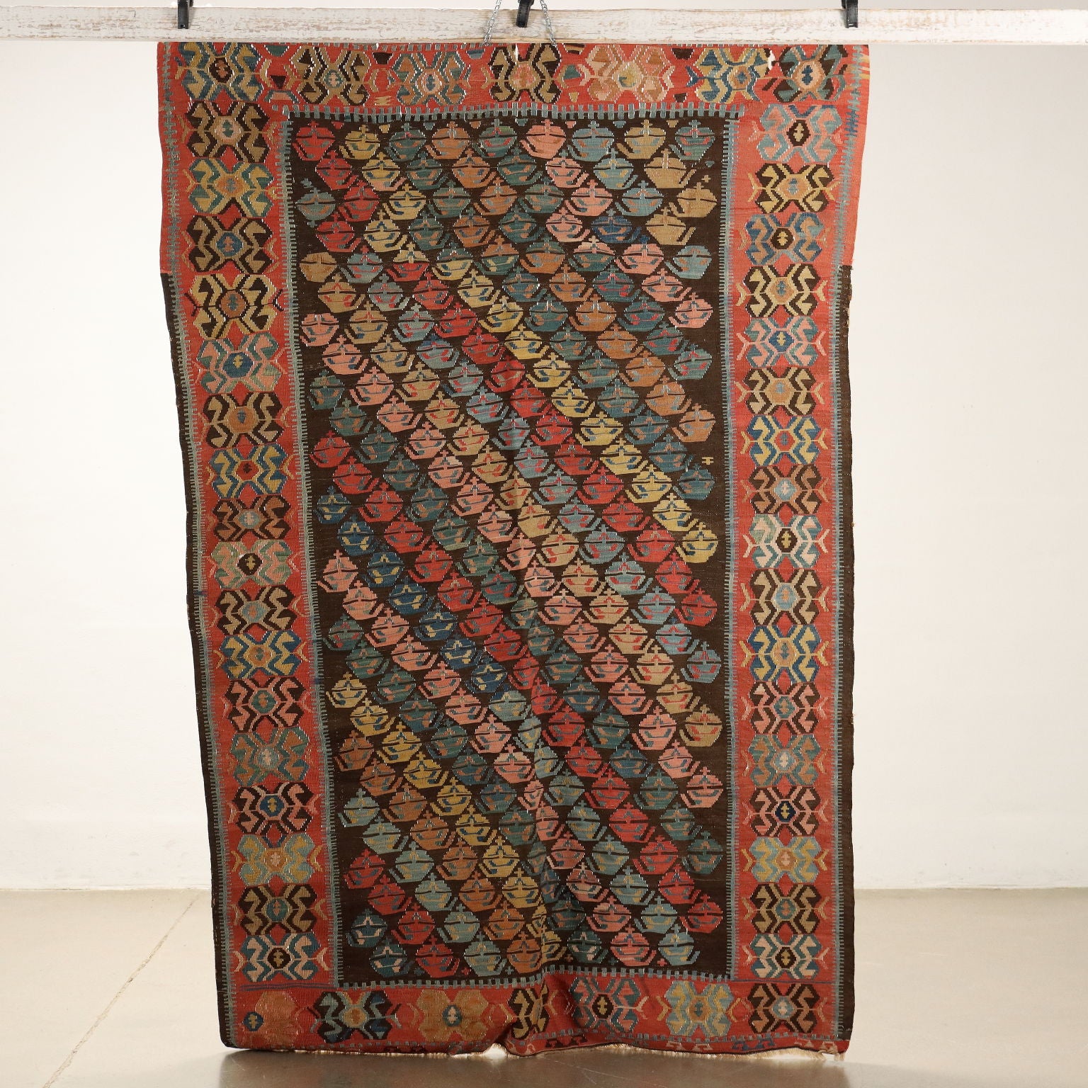 | Antiques  Carpets