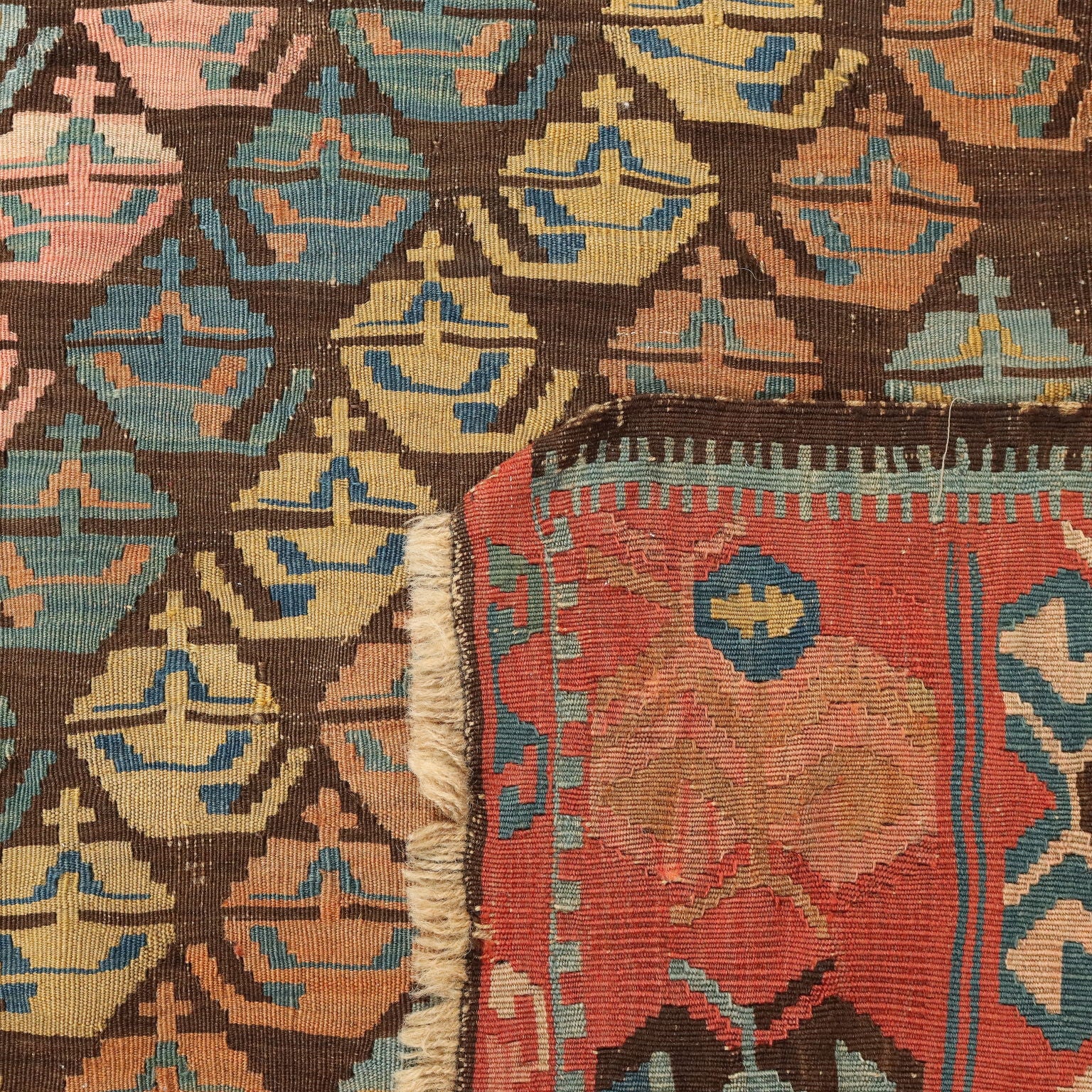  | Antiques  Carpets