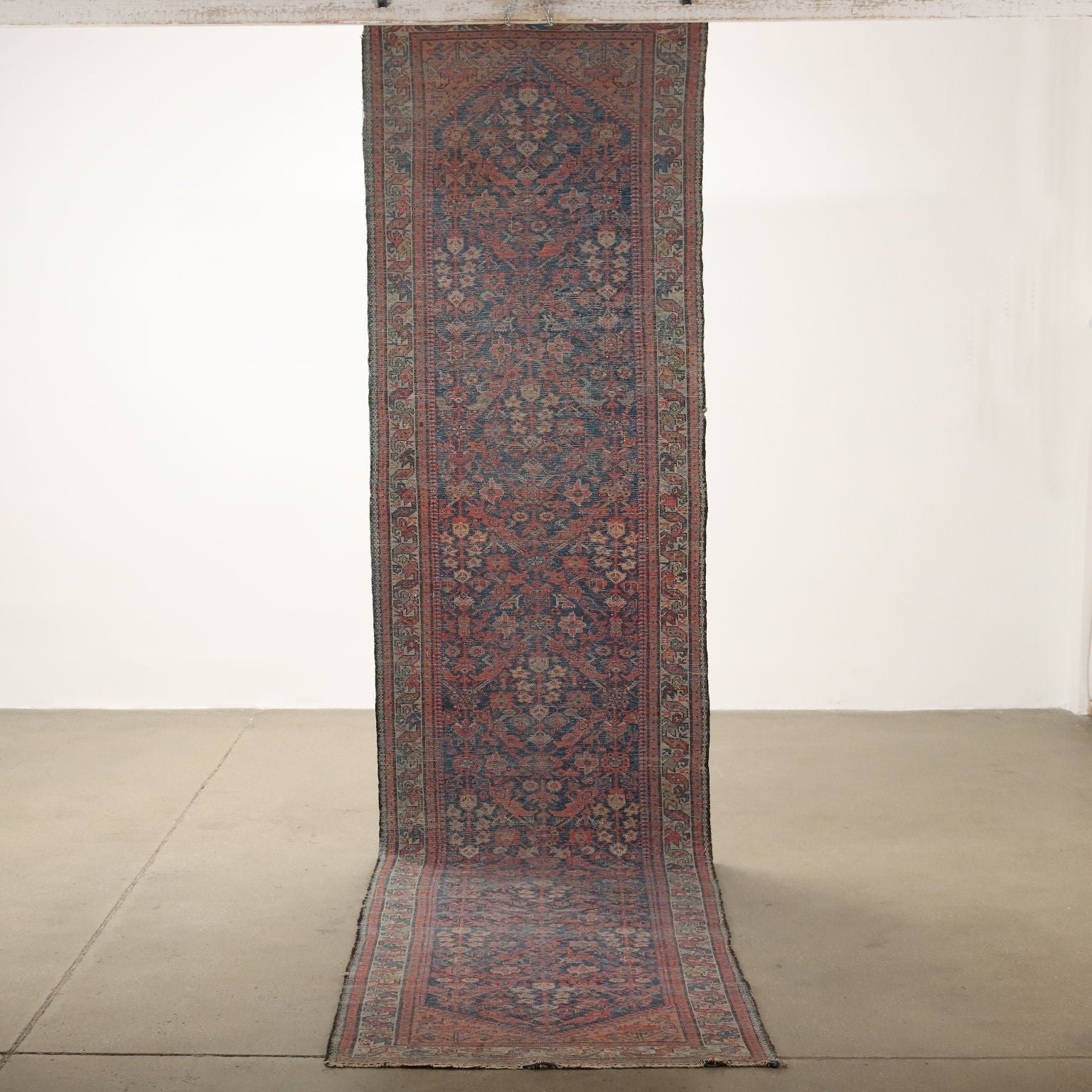  | Antiques  Carpets
