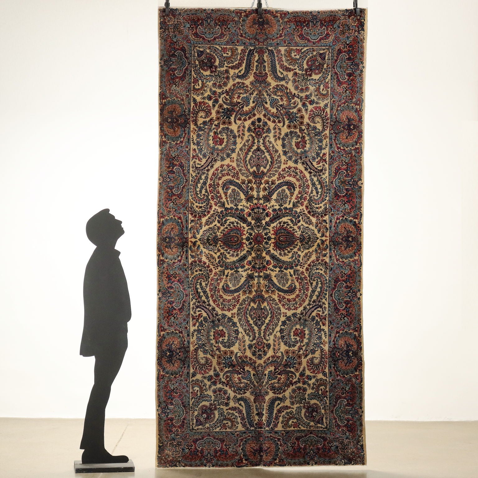  | Antiques  Carpets