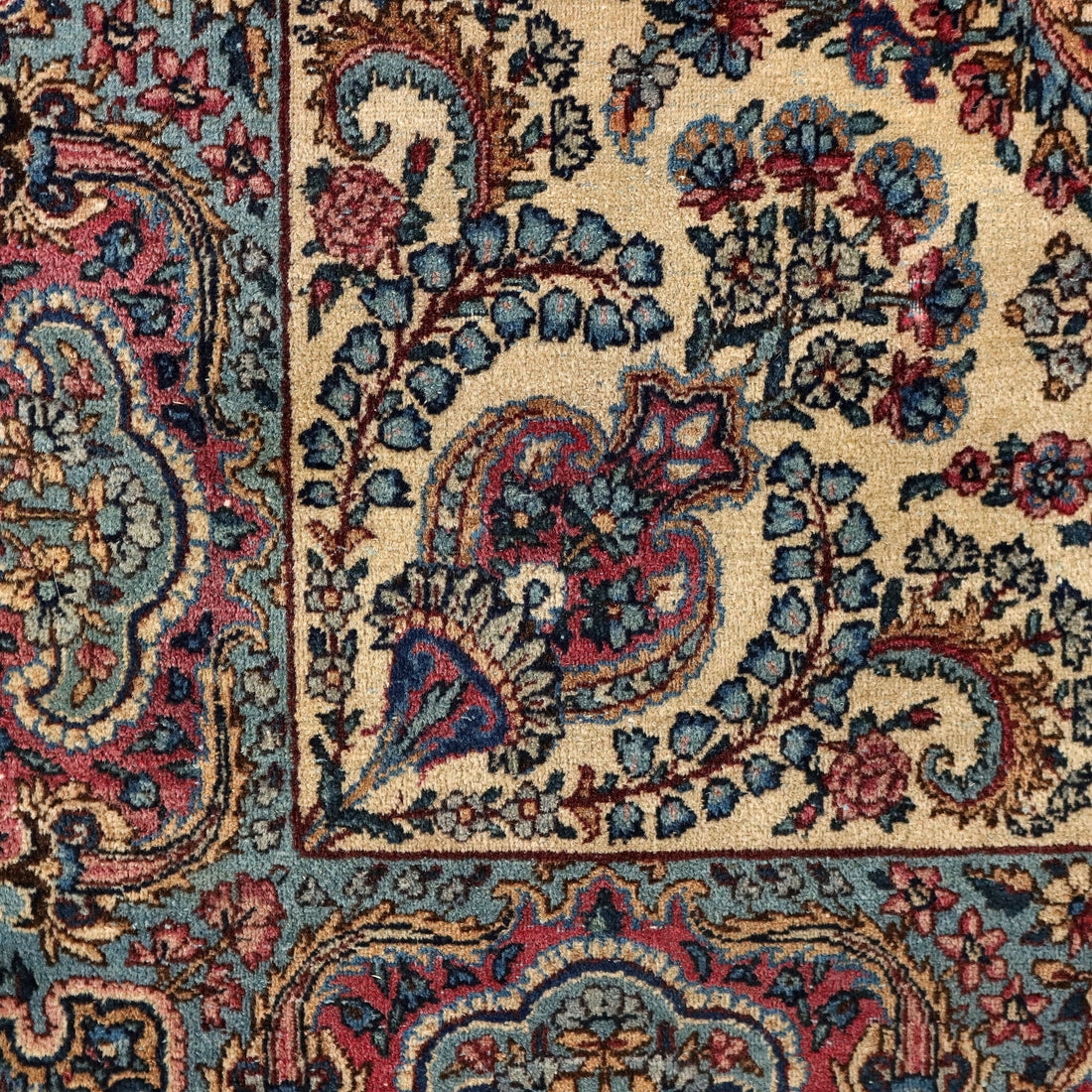  | Antiques  Carpets