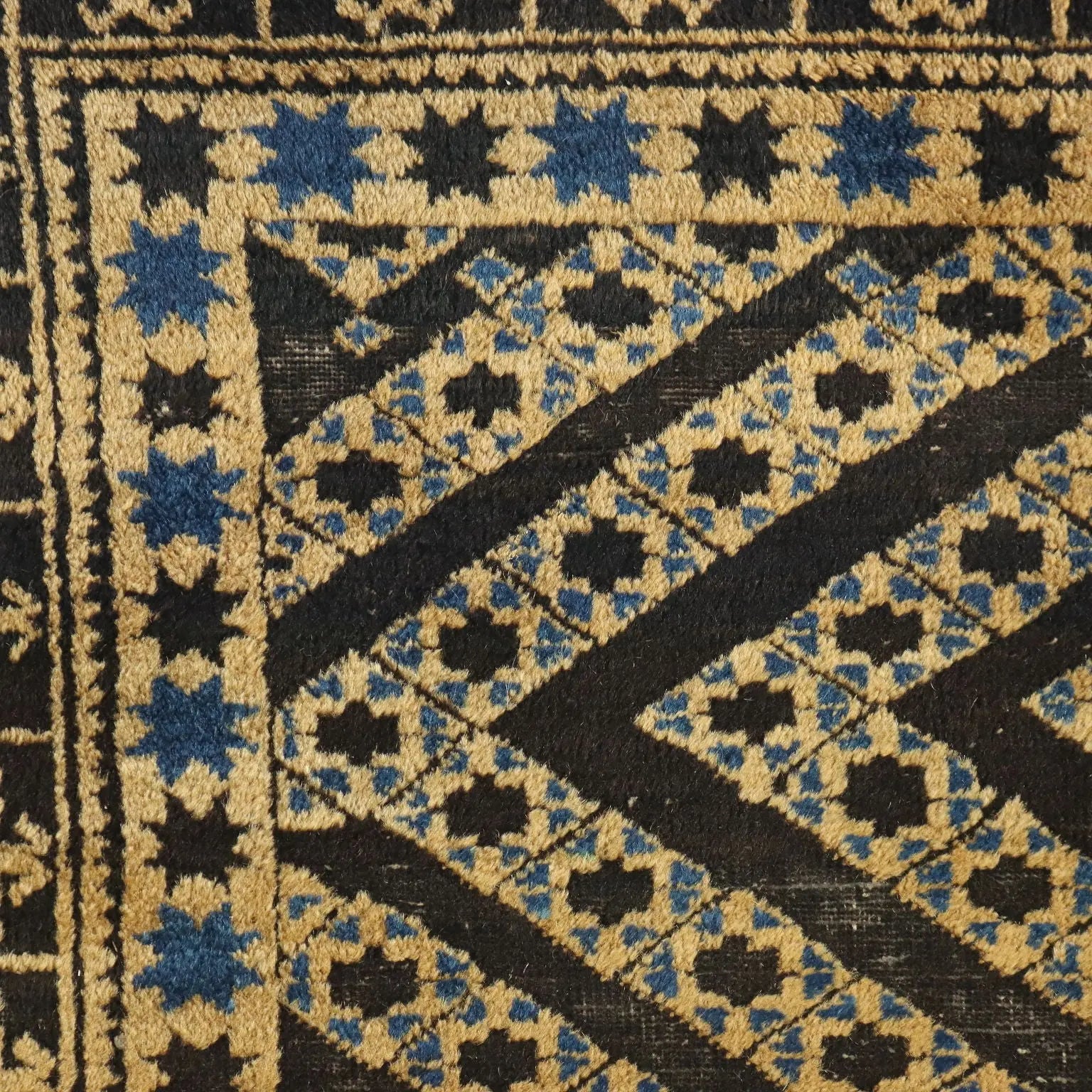 Antique Beluchi Carpet Wool Thin Knot  79 x 40 In - 79 x 40 In | Antiques | Carpets