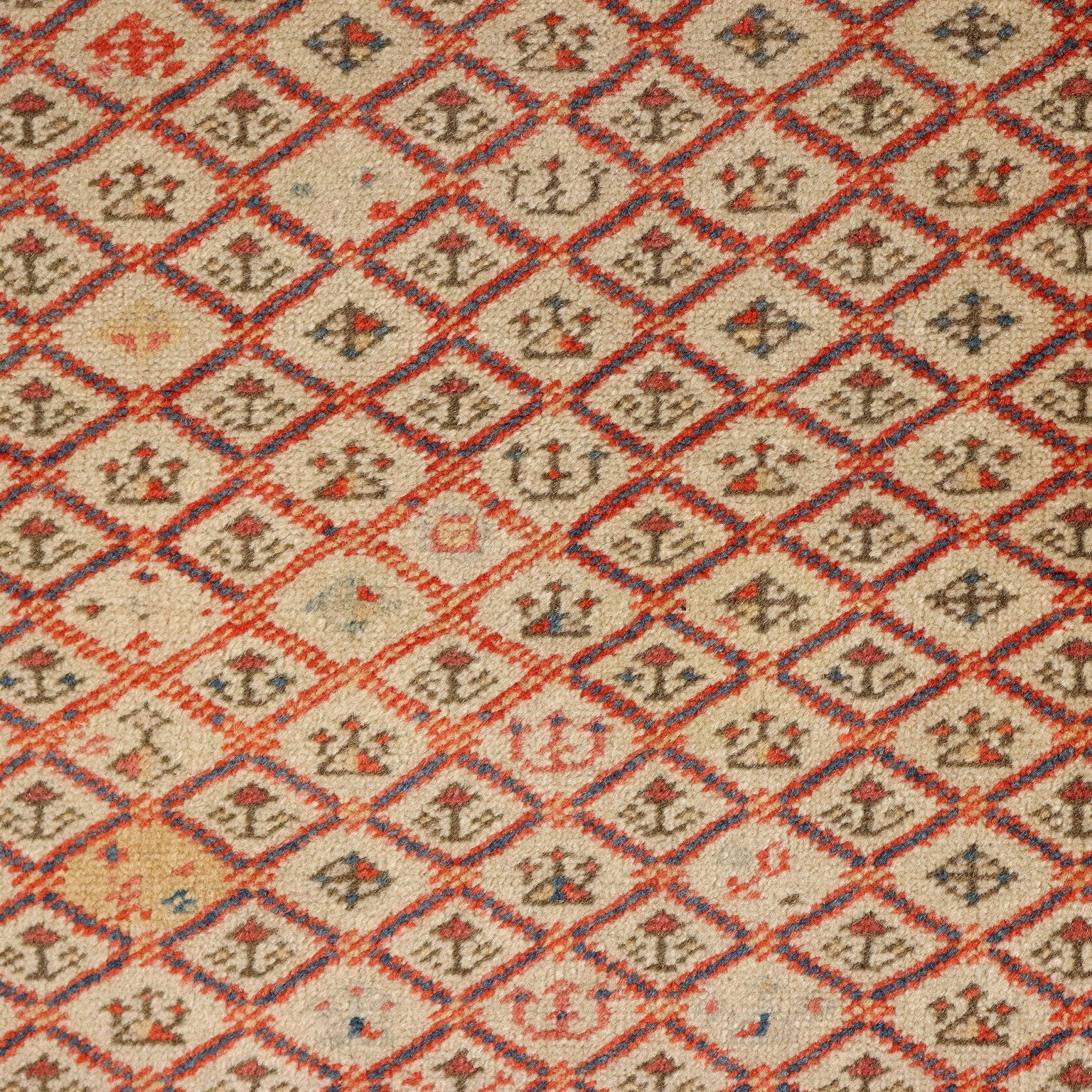  | Antiques  Carpets