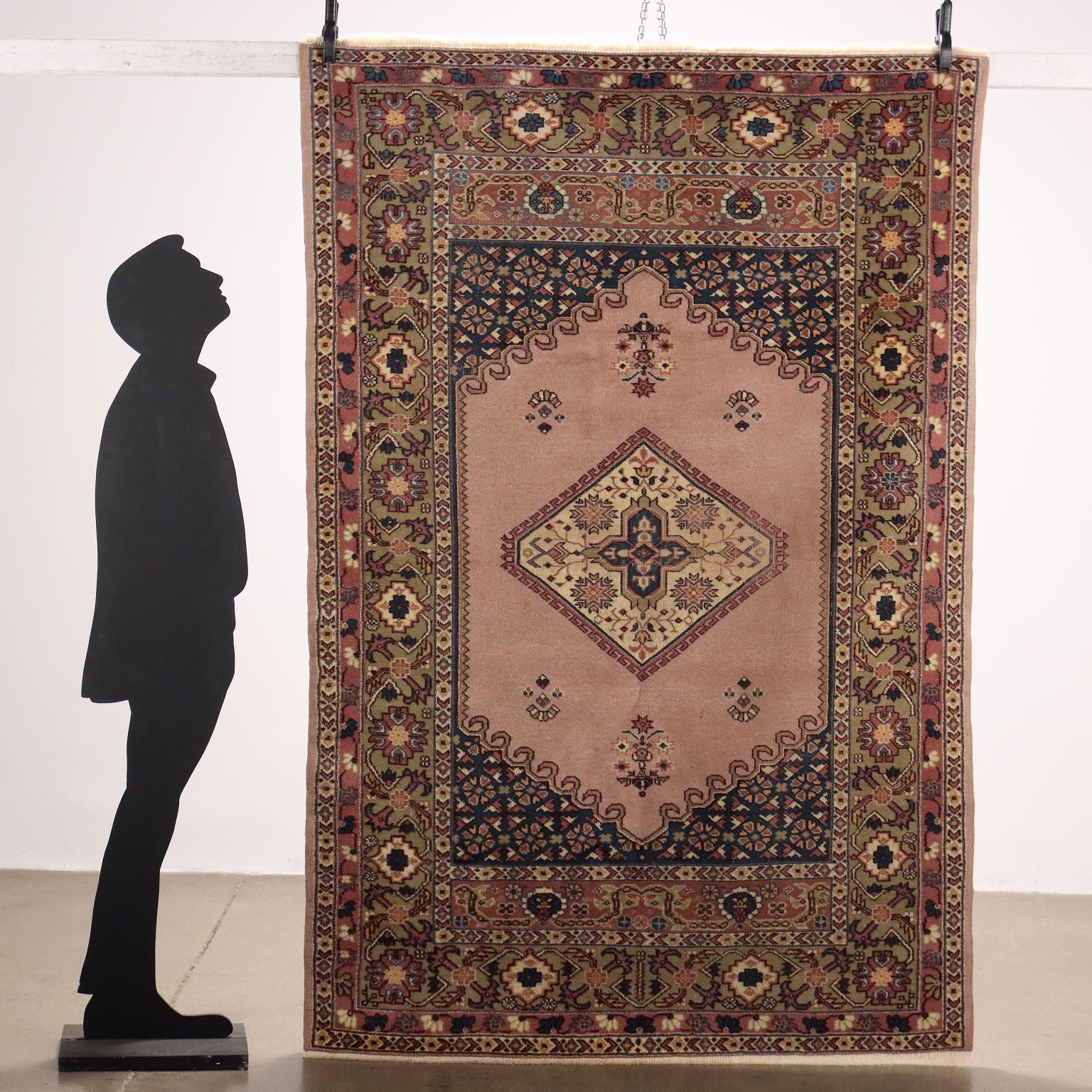  | Antiques  Carpets