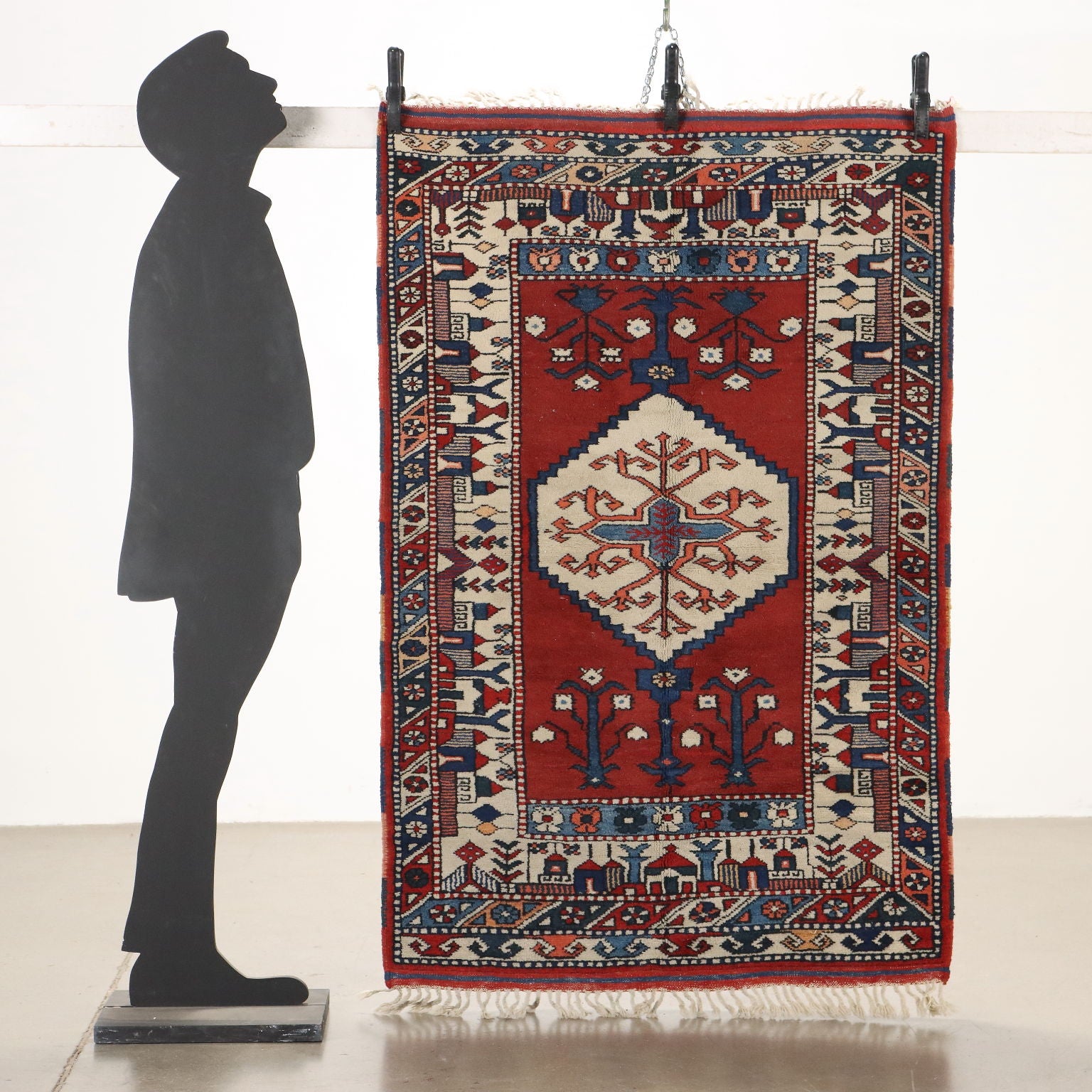  | Antiques  Carpets