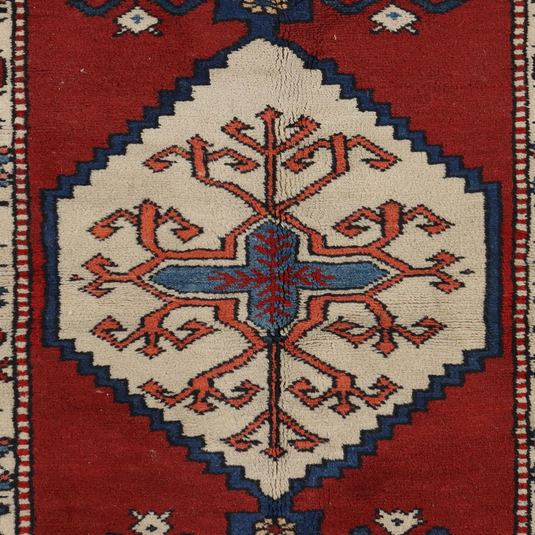  | Antiques  Carpets