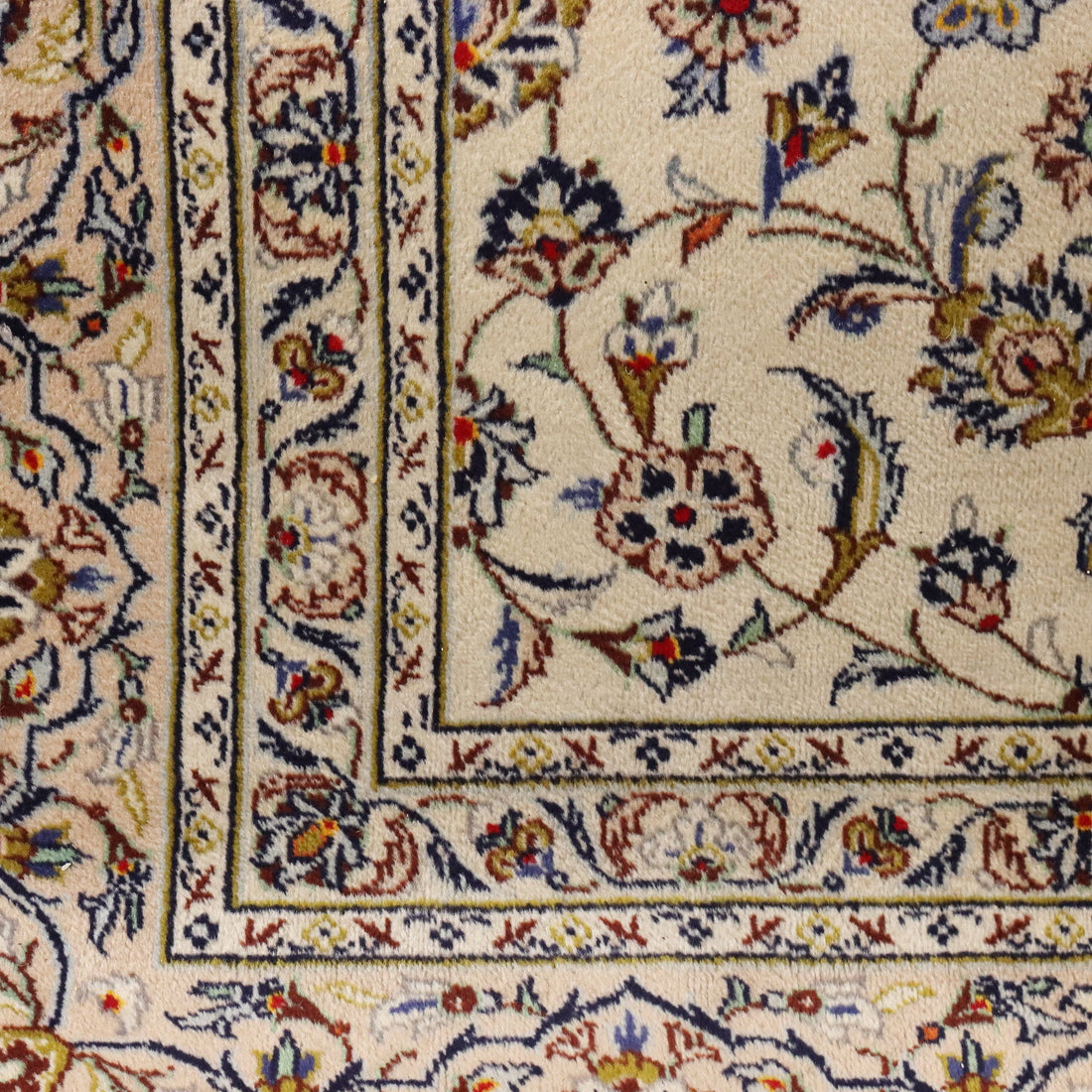  | Antiques  Carpets