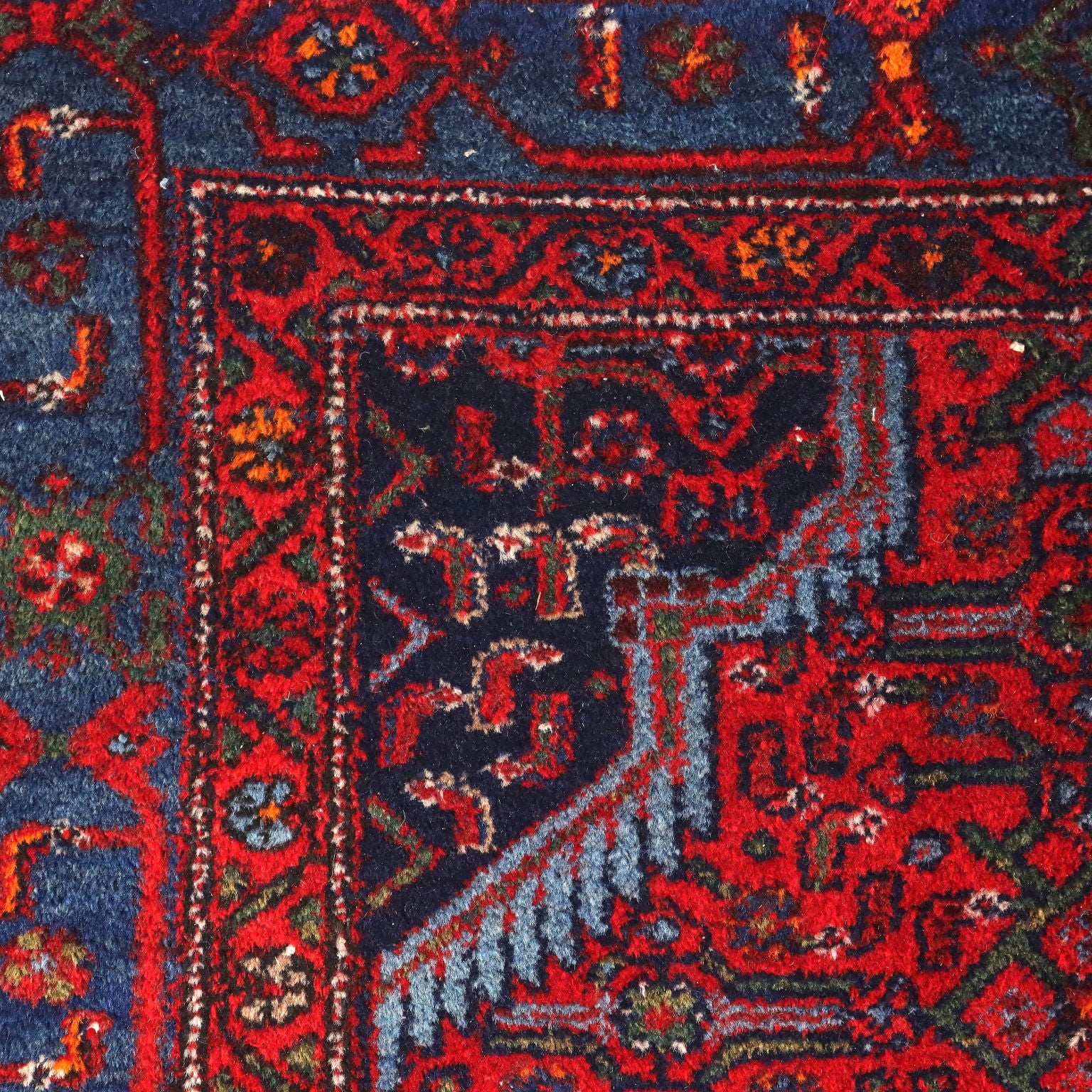  | Antiques  Carpets