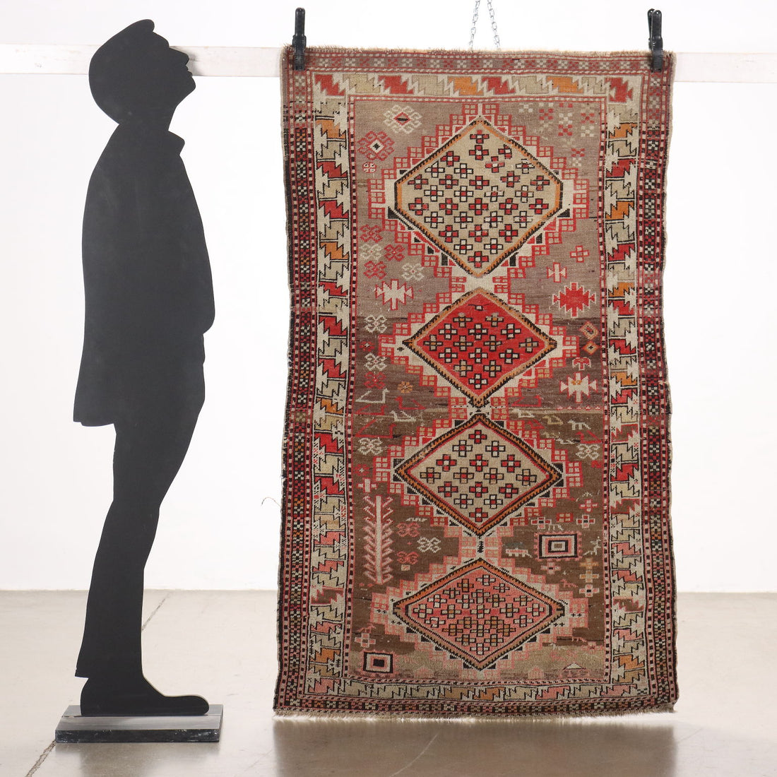  | Antiques  Carpets