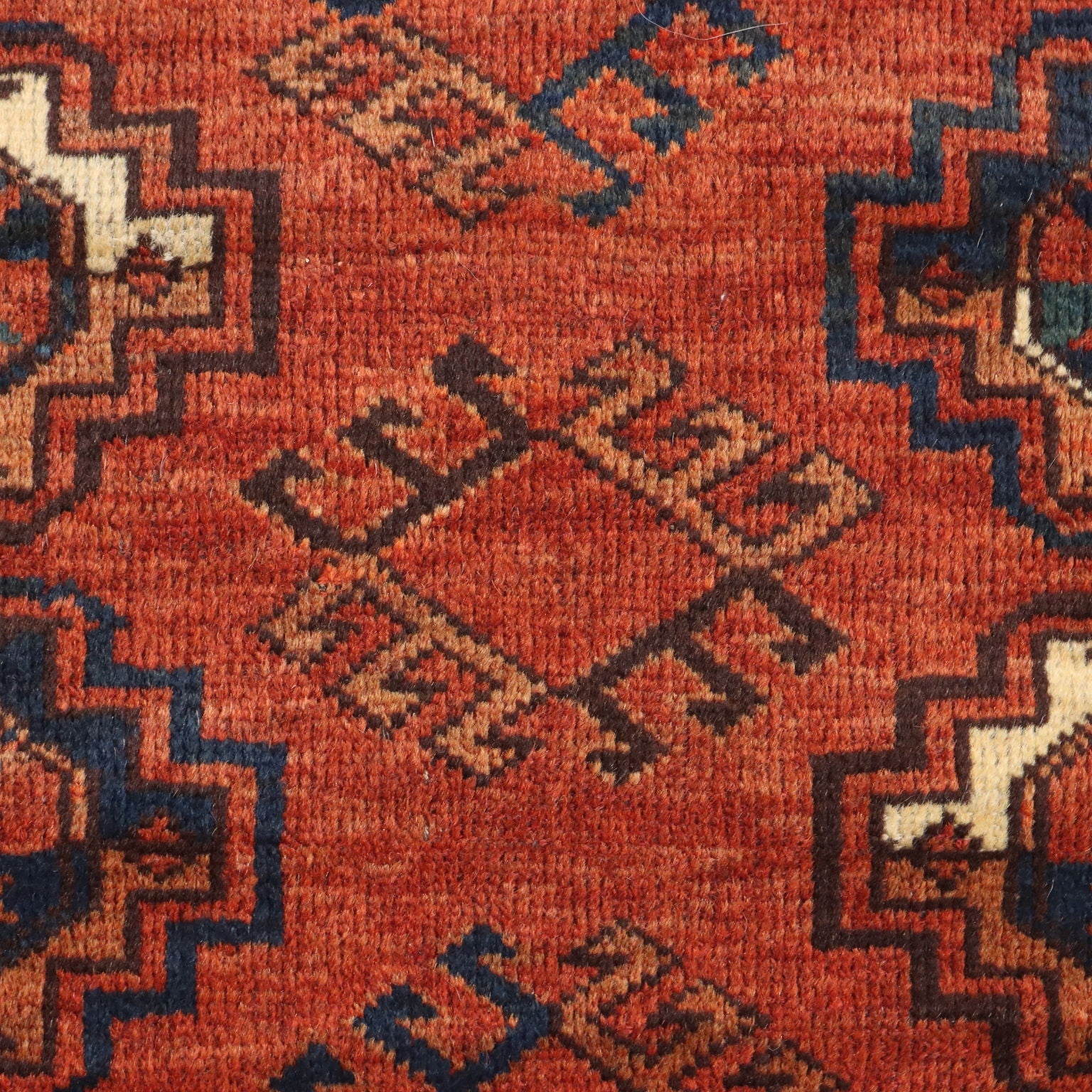  | Antiques  Carpets