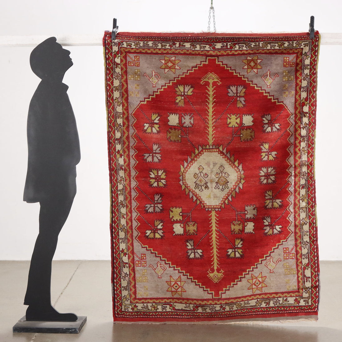  | Antiques  Carpets