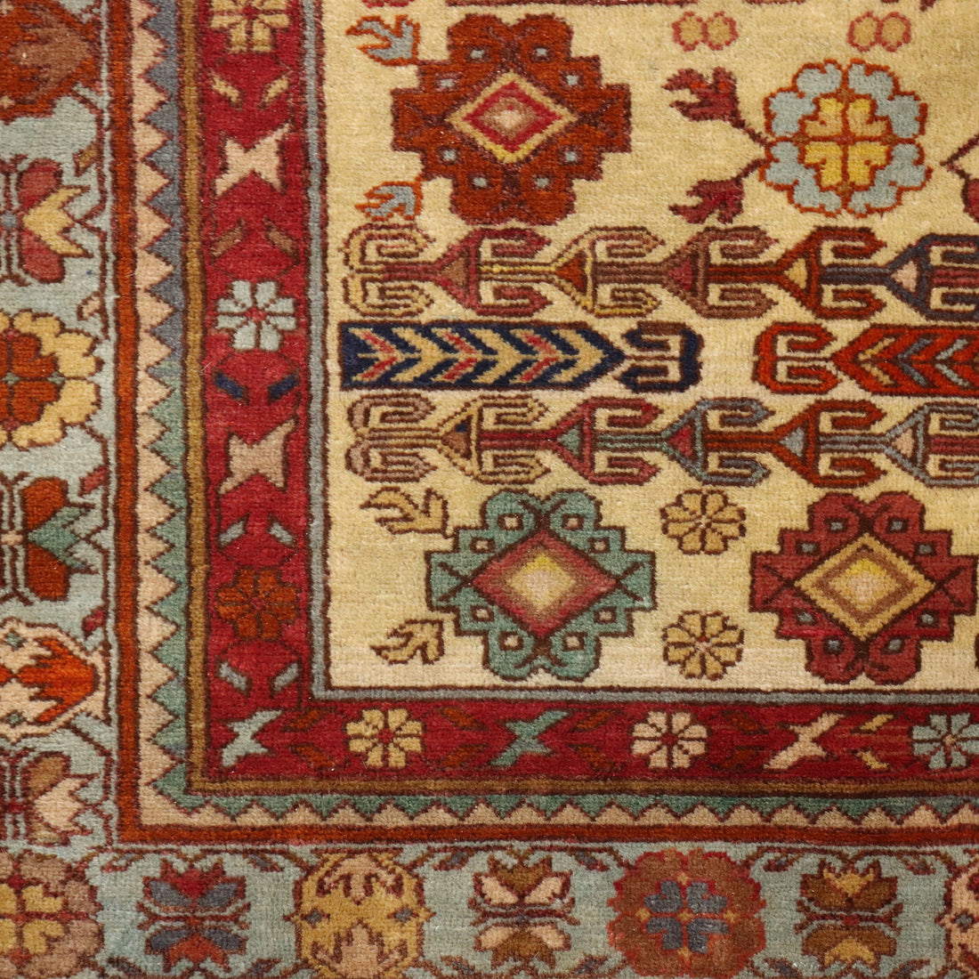  | Antiques  Carpets