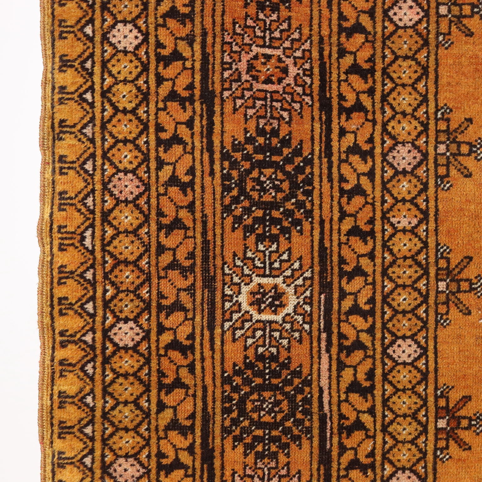  | Antiques  Carpets