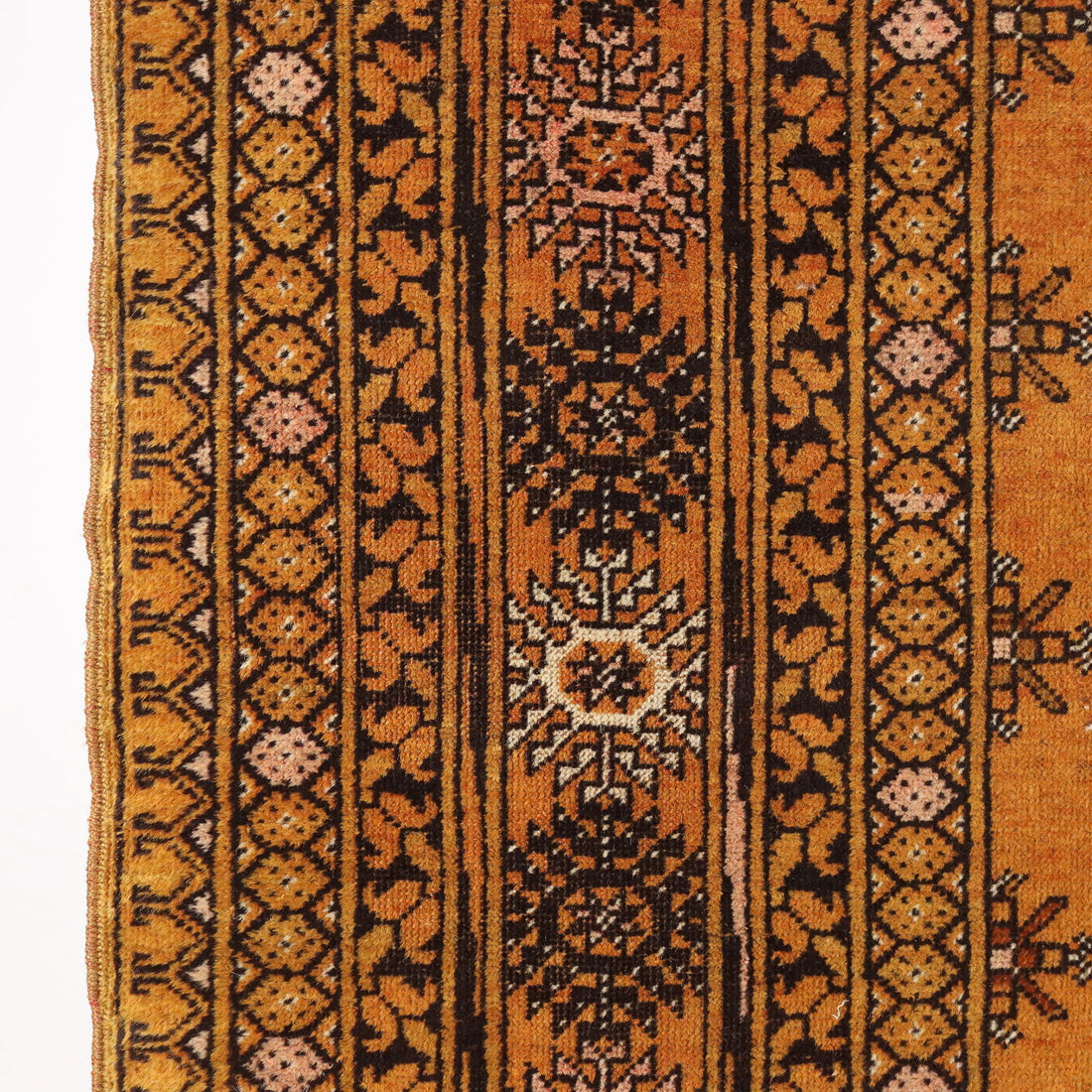  | Antiques  Carpets