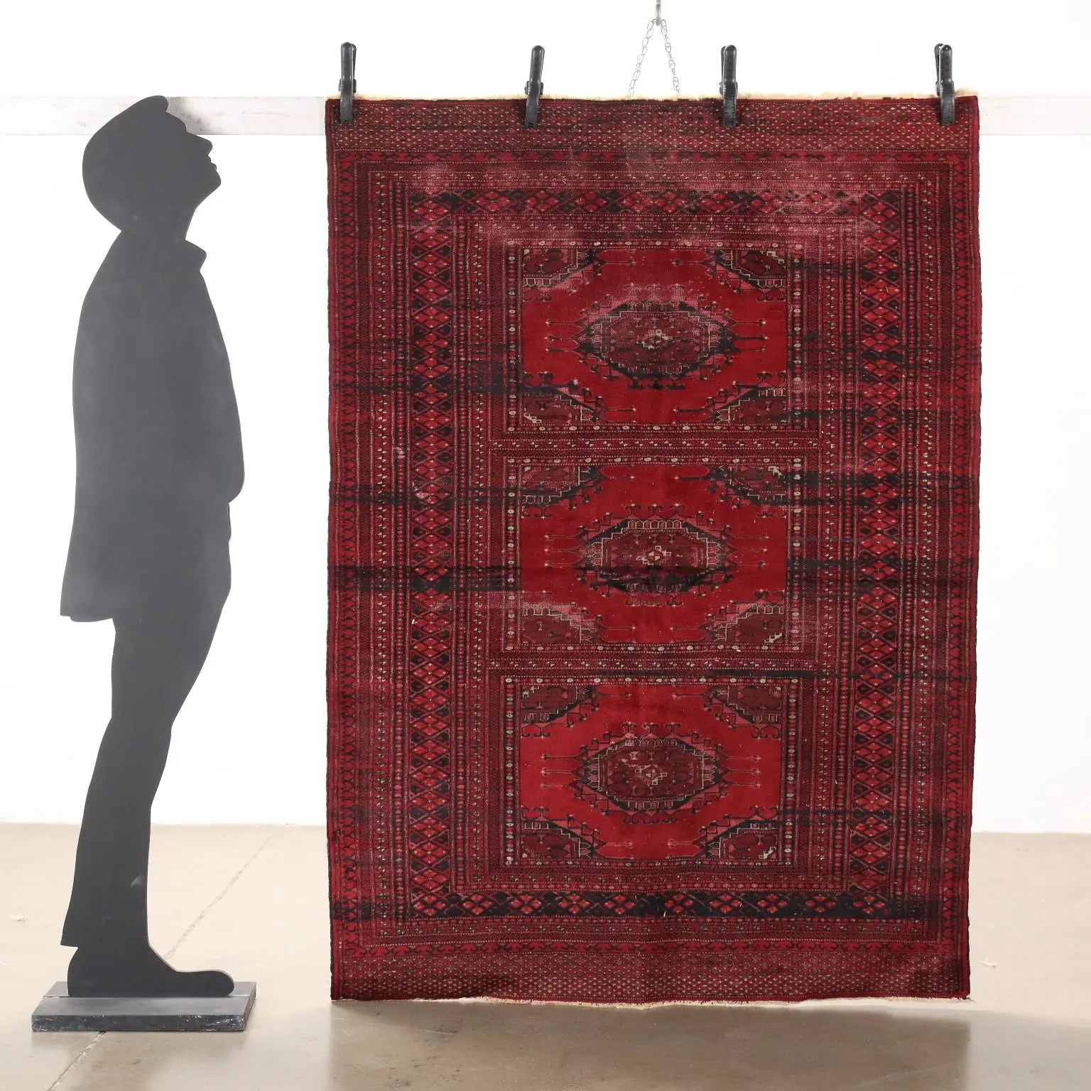 Handcrafted Bukhara Wool Rug - 180 x 130 cm